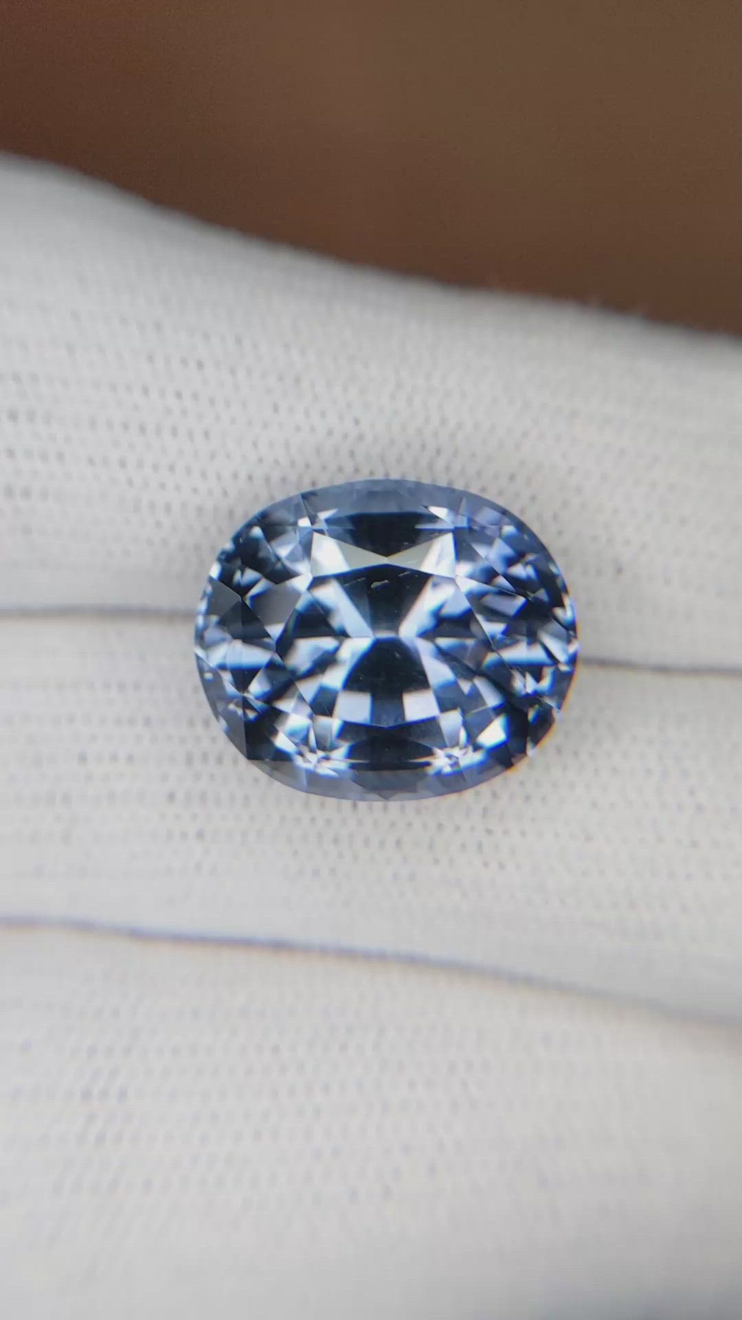 13.37 Ct. Spinel from Ceylon (Sri Lanka) Size Video