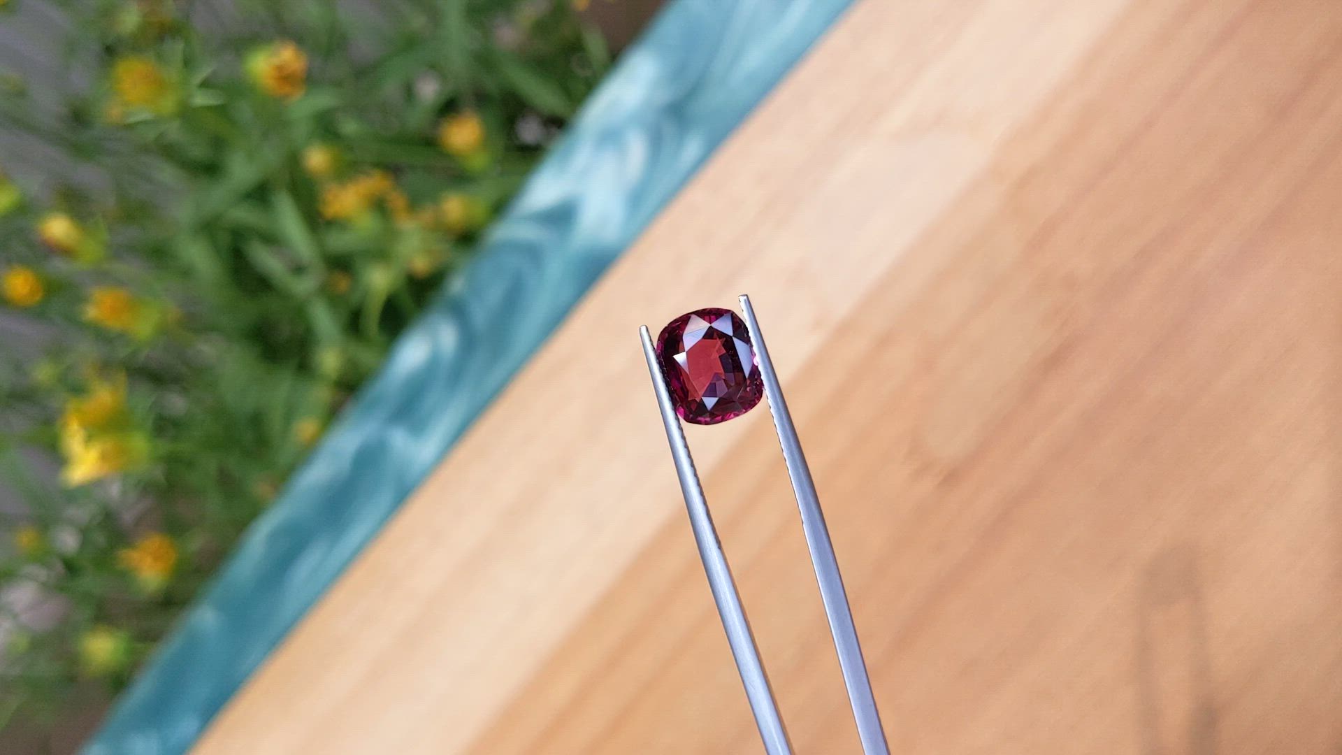 3.22 Ct. Purplish Red Garnet from Ceylon (Sri Lanka) Size Video