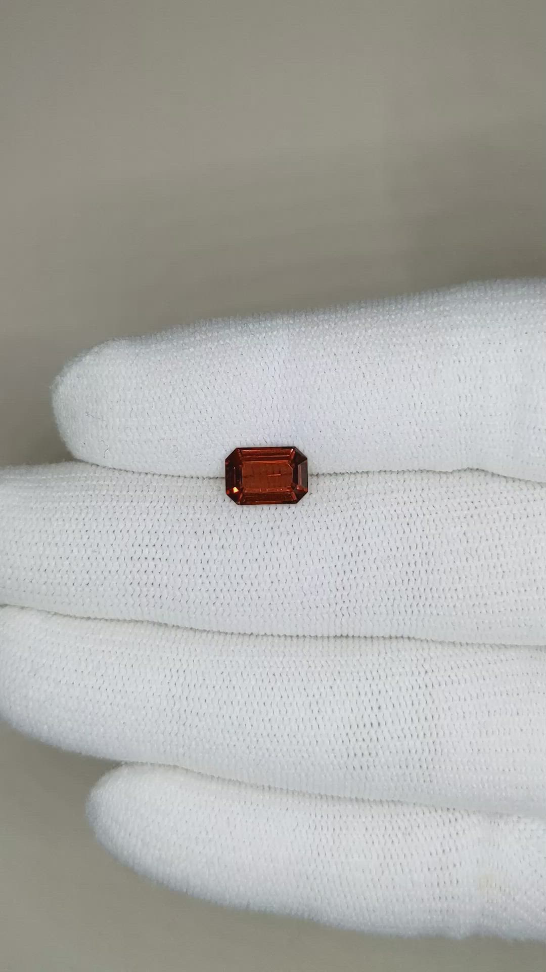 1.53 Ct. Garnet from Ceylon (Sri Lanka) Size Video