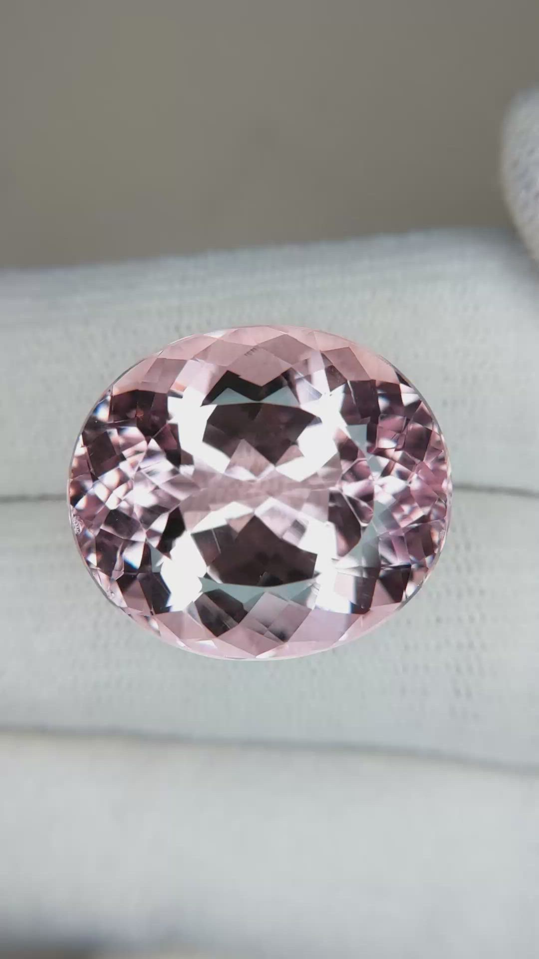 27.27 Ct. Morganite from Brazil Size Video