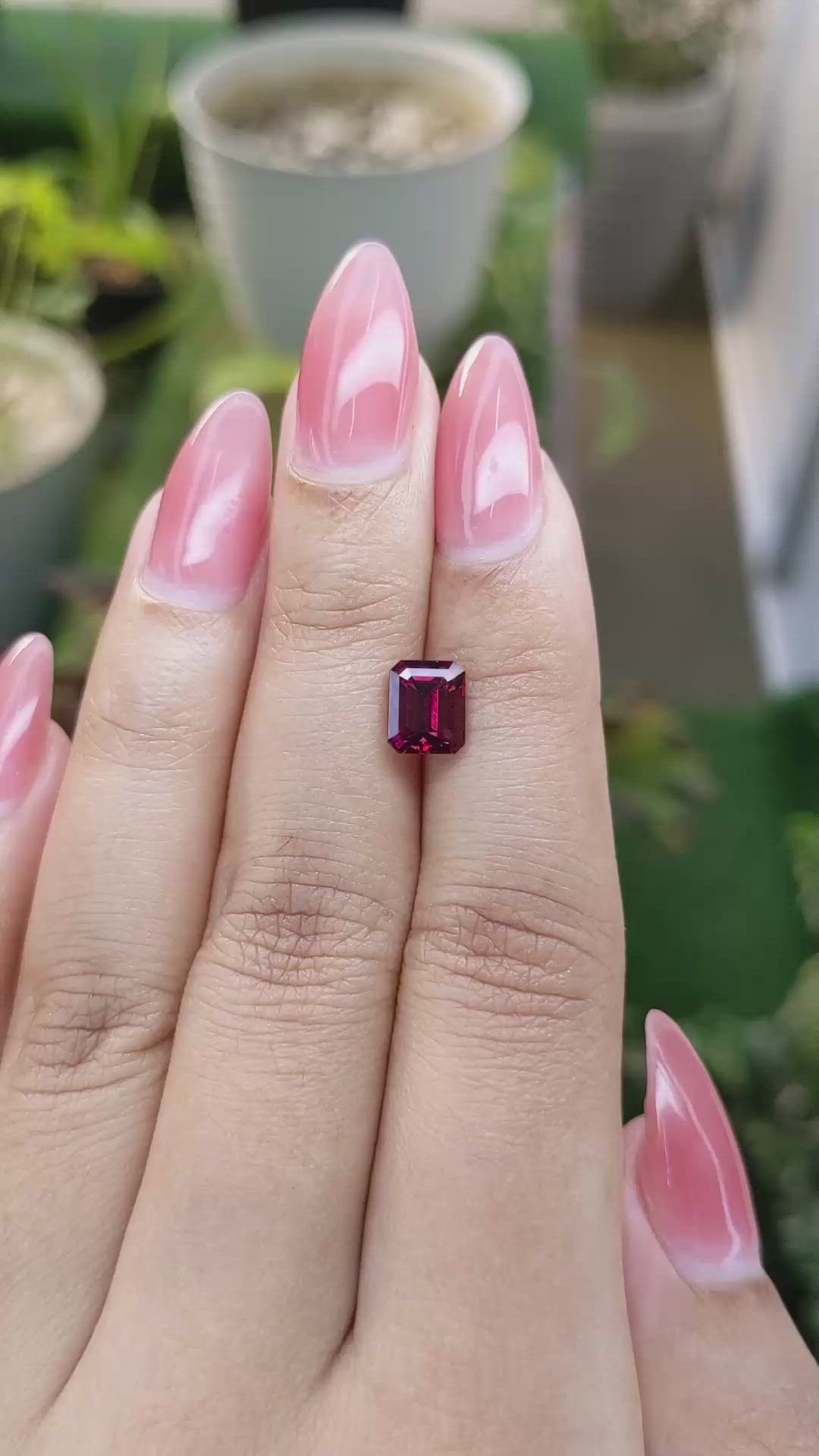 1.80 Ct. Garnet from Ceylon (Sri Lanka) Size Video