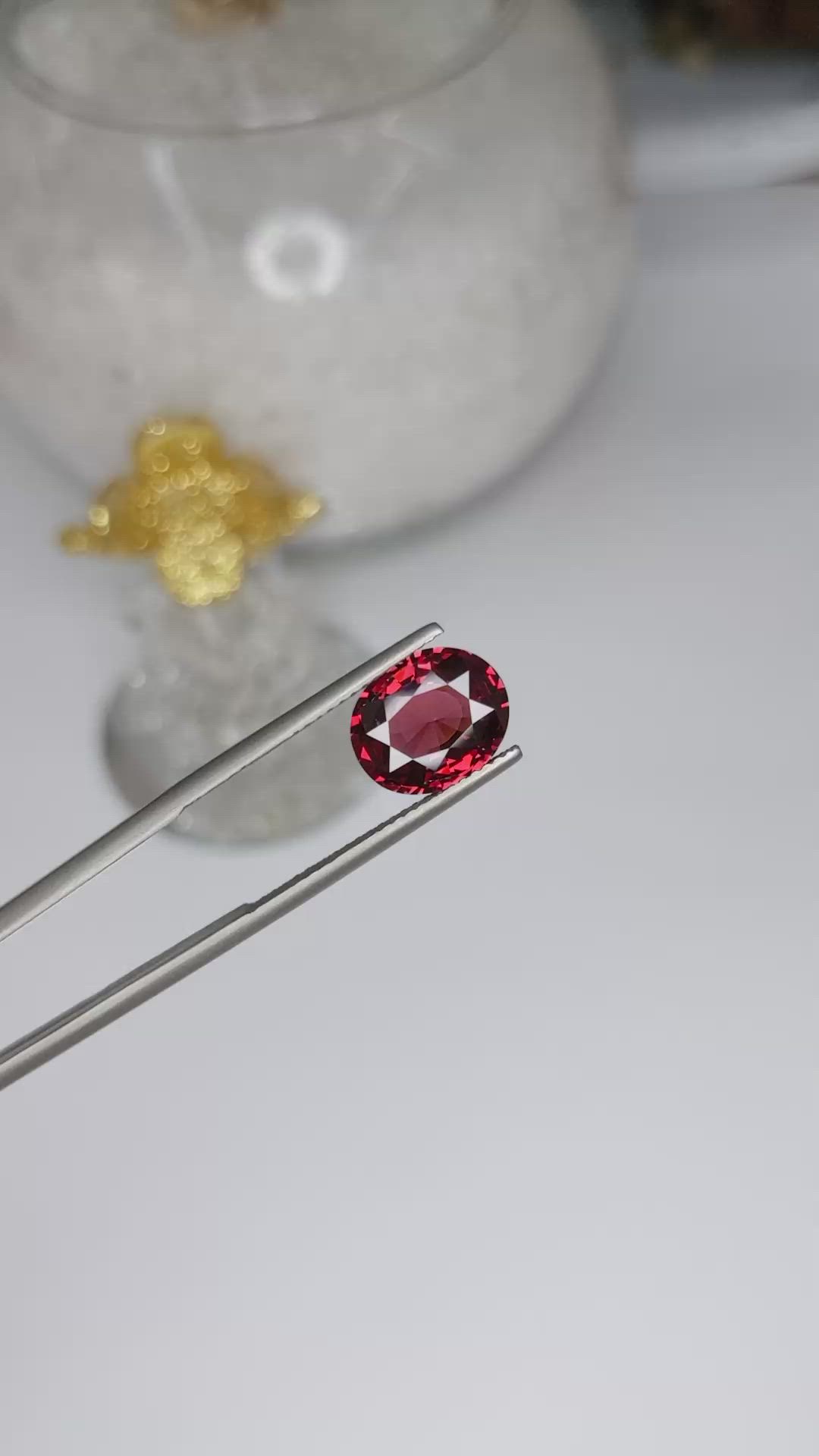 3.82 Ct. Garnet from Ceylon (Sri Lanka) Size Video