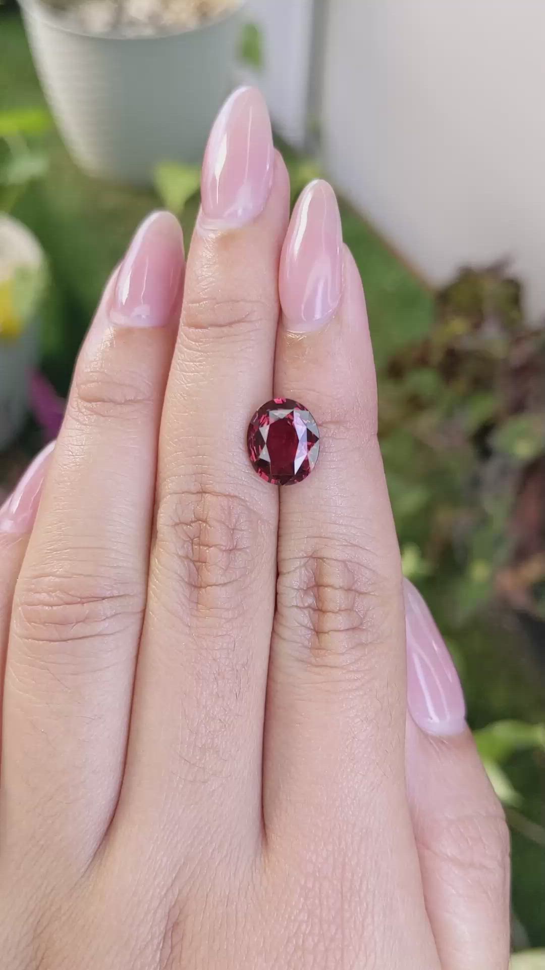 3.82 Ct. Garnet from Ceylon (Sri Lanka) Size Video