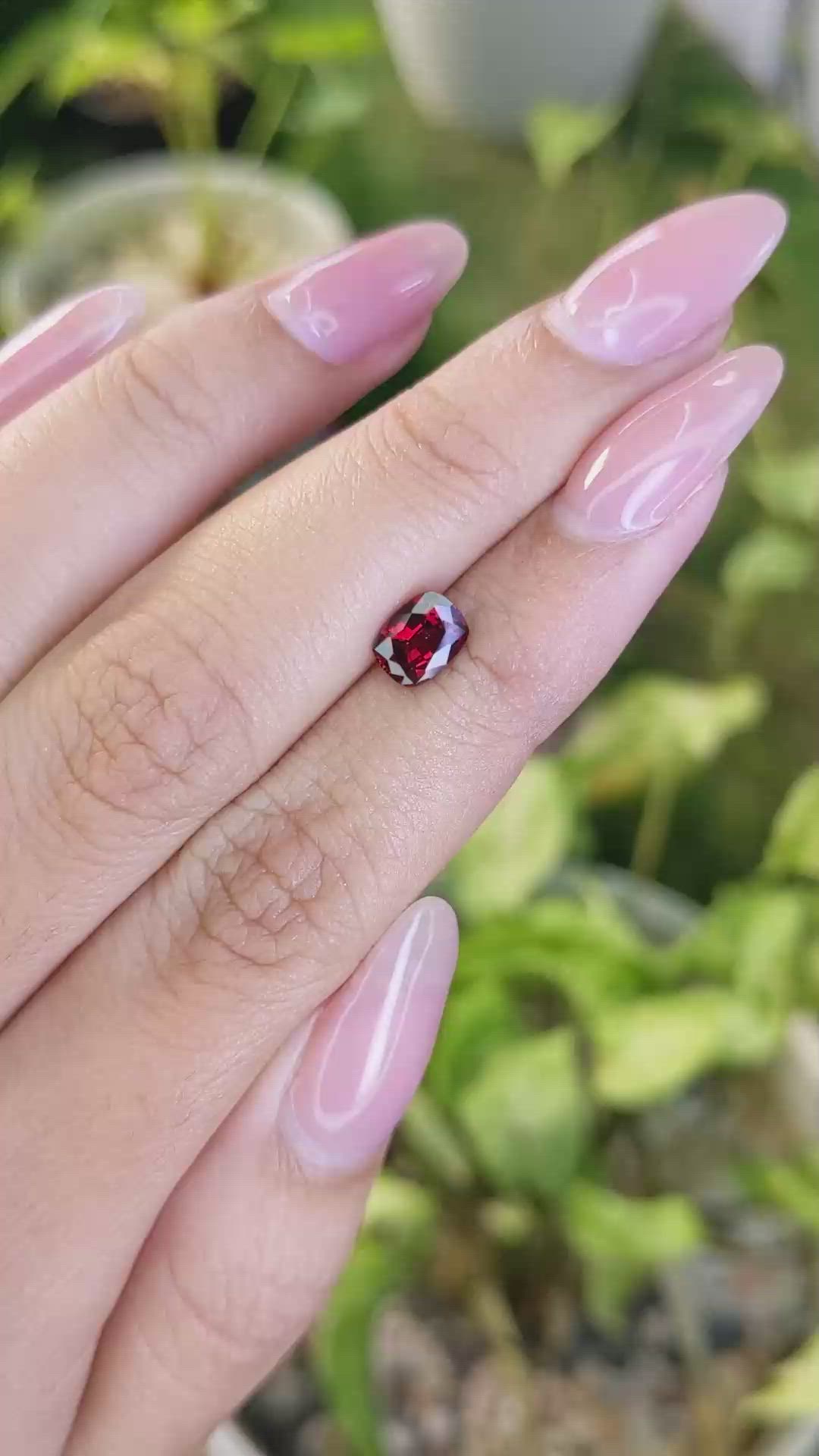 1.15 Ct. Garnet from Ceylon (Sri Lanka) Size Video