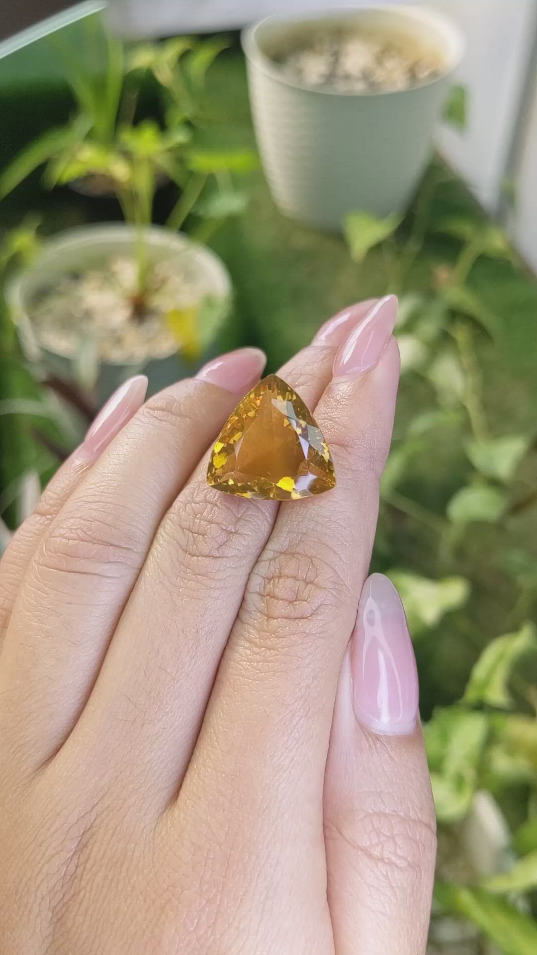 18.27 Ct. Citrine from Brazil Size Video