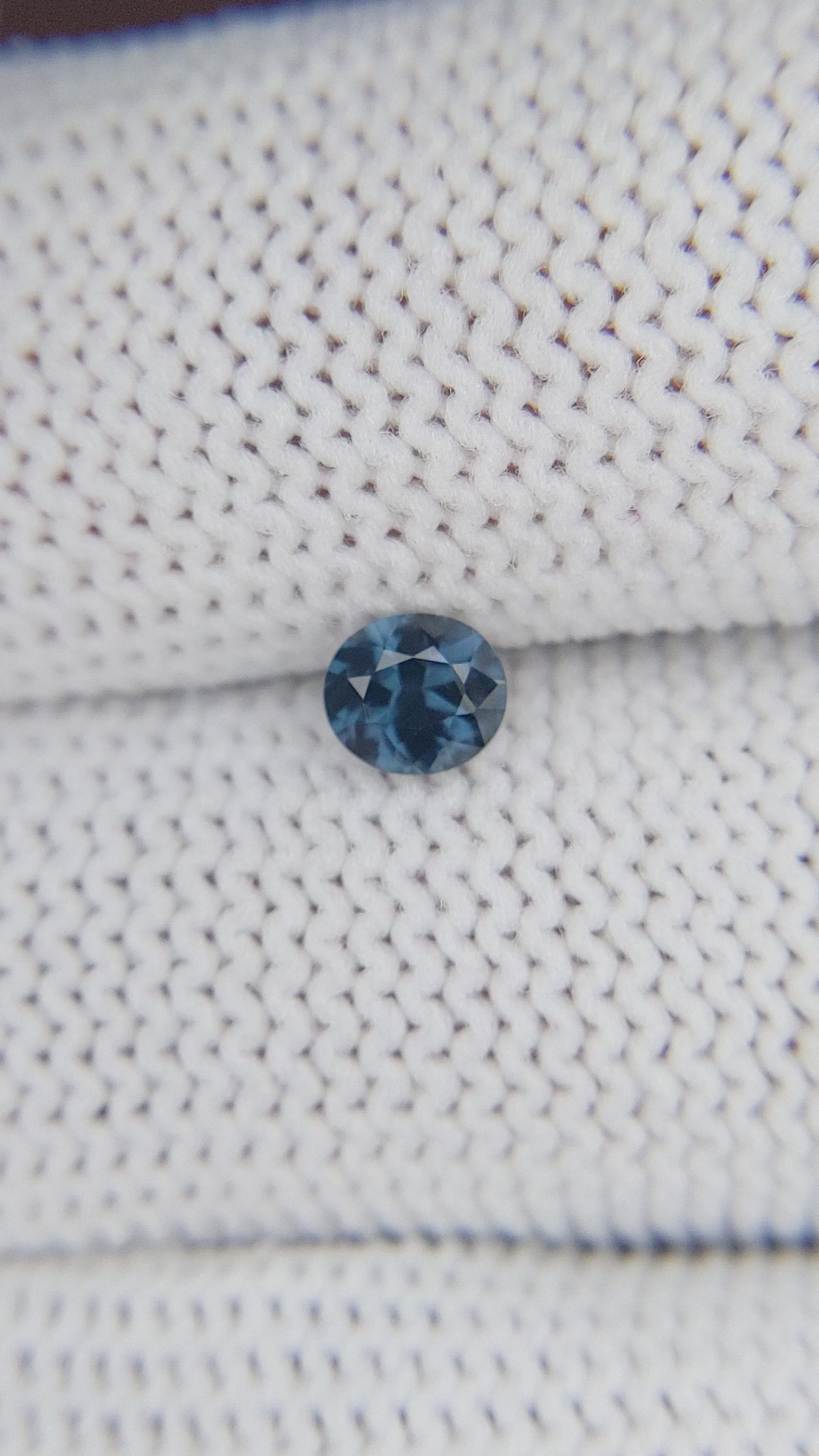 0.44 Ct. Spinel from Ceylon (Sri Lanka) Size Video