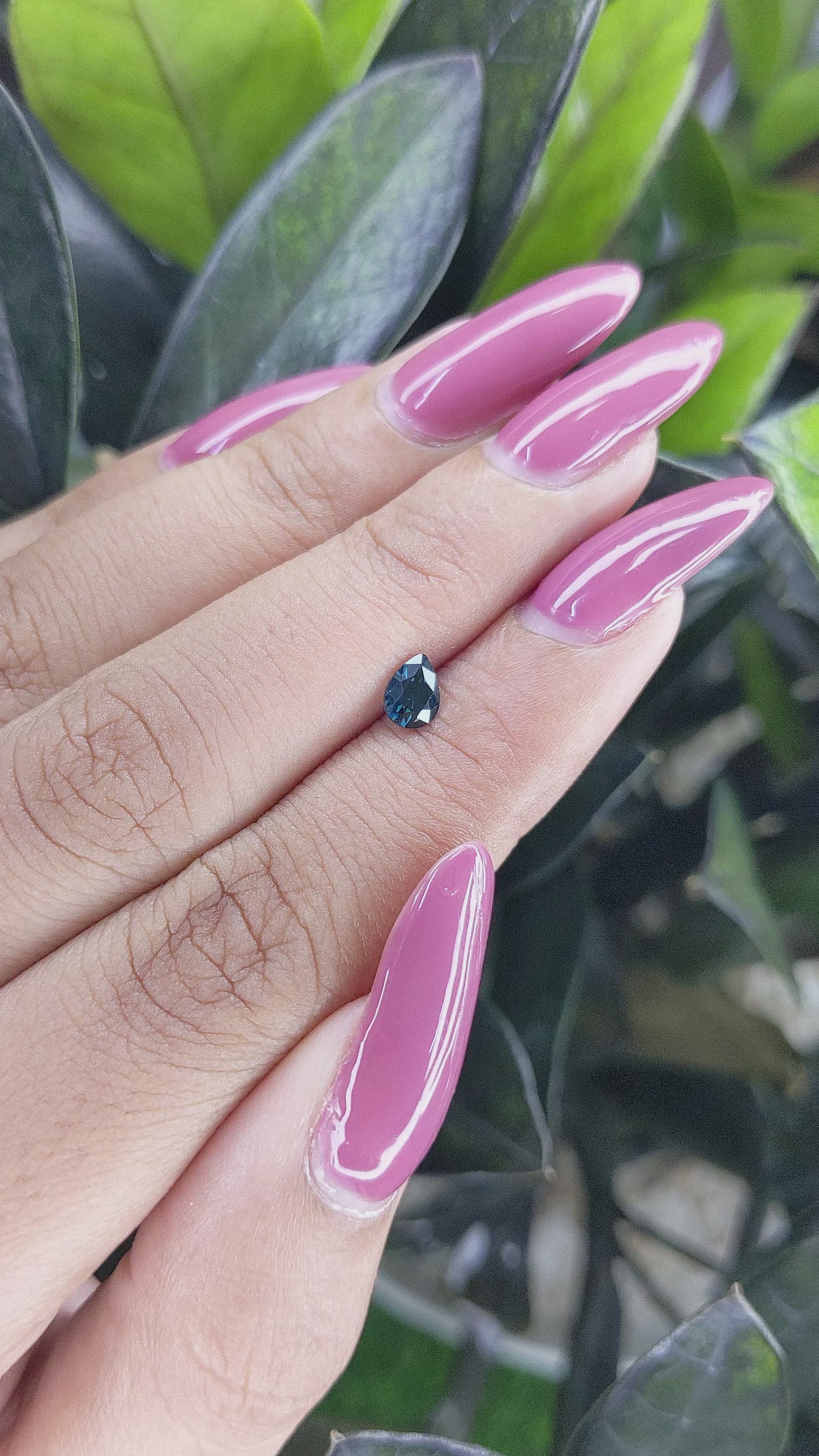 0.39 Ct. Spinel from Ceylon (Sri Lanka) Size Video