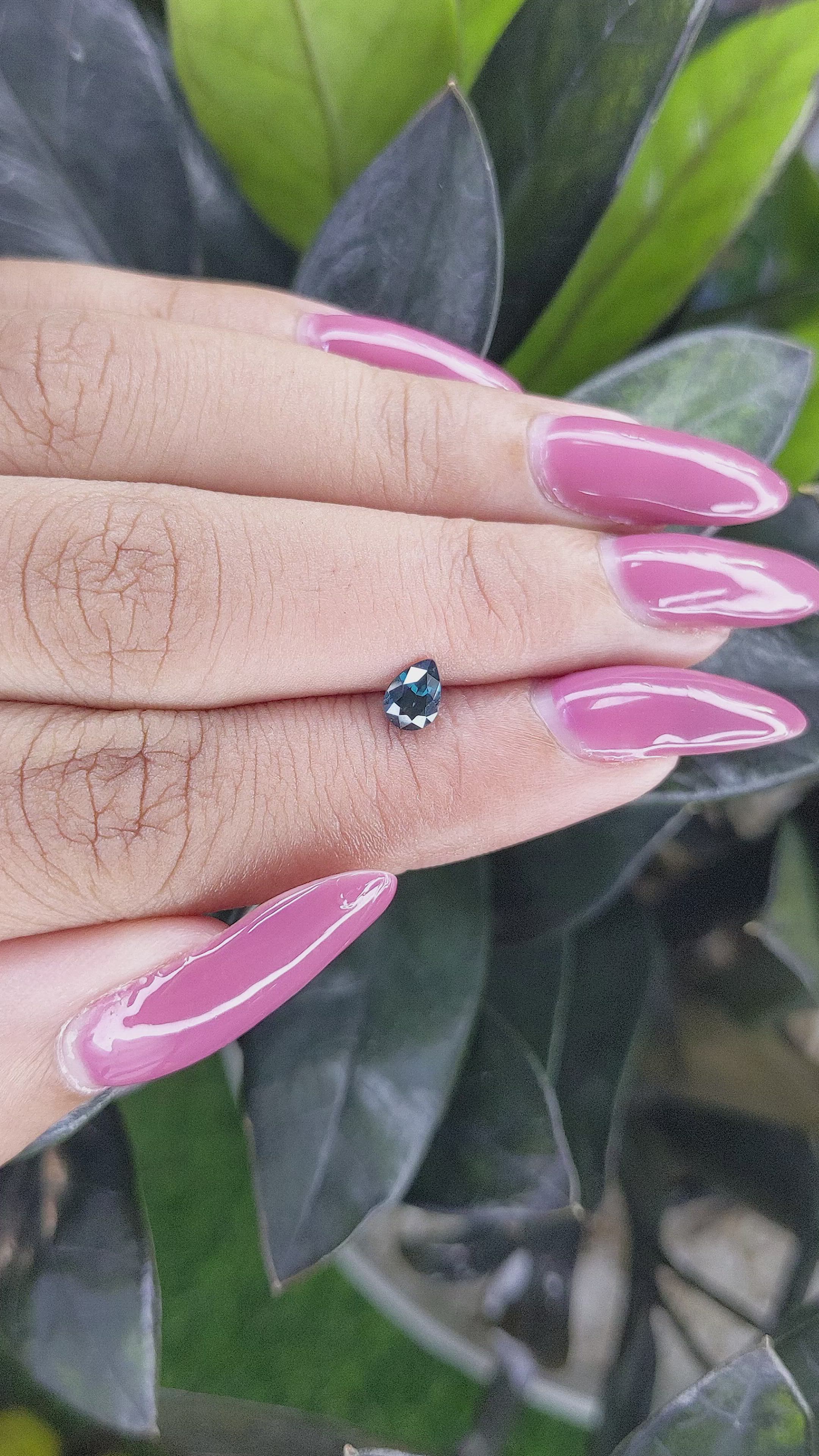 0.39 Ct. Spinel from Ceylon (Sri Lanka) Size Video