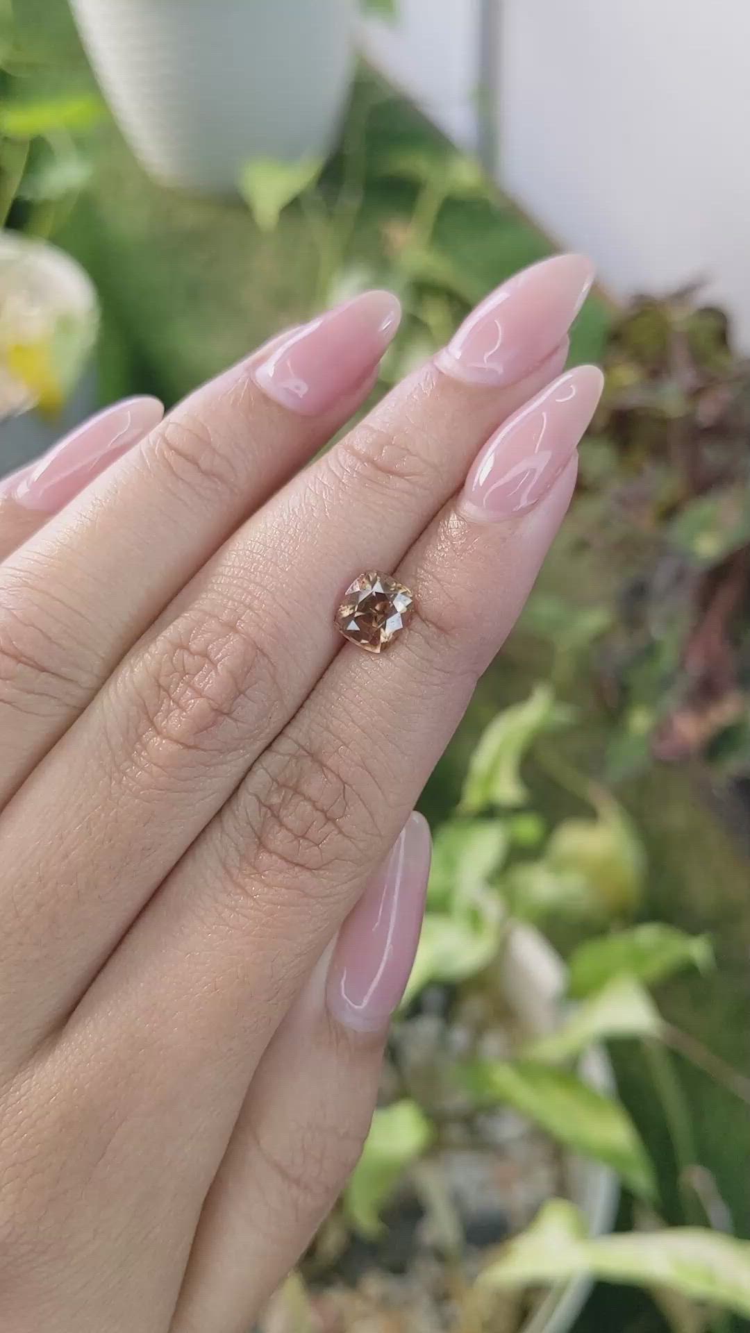 2.25 Ct. Zircon from Ceylon (Sri Lanka) Size Video