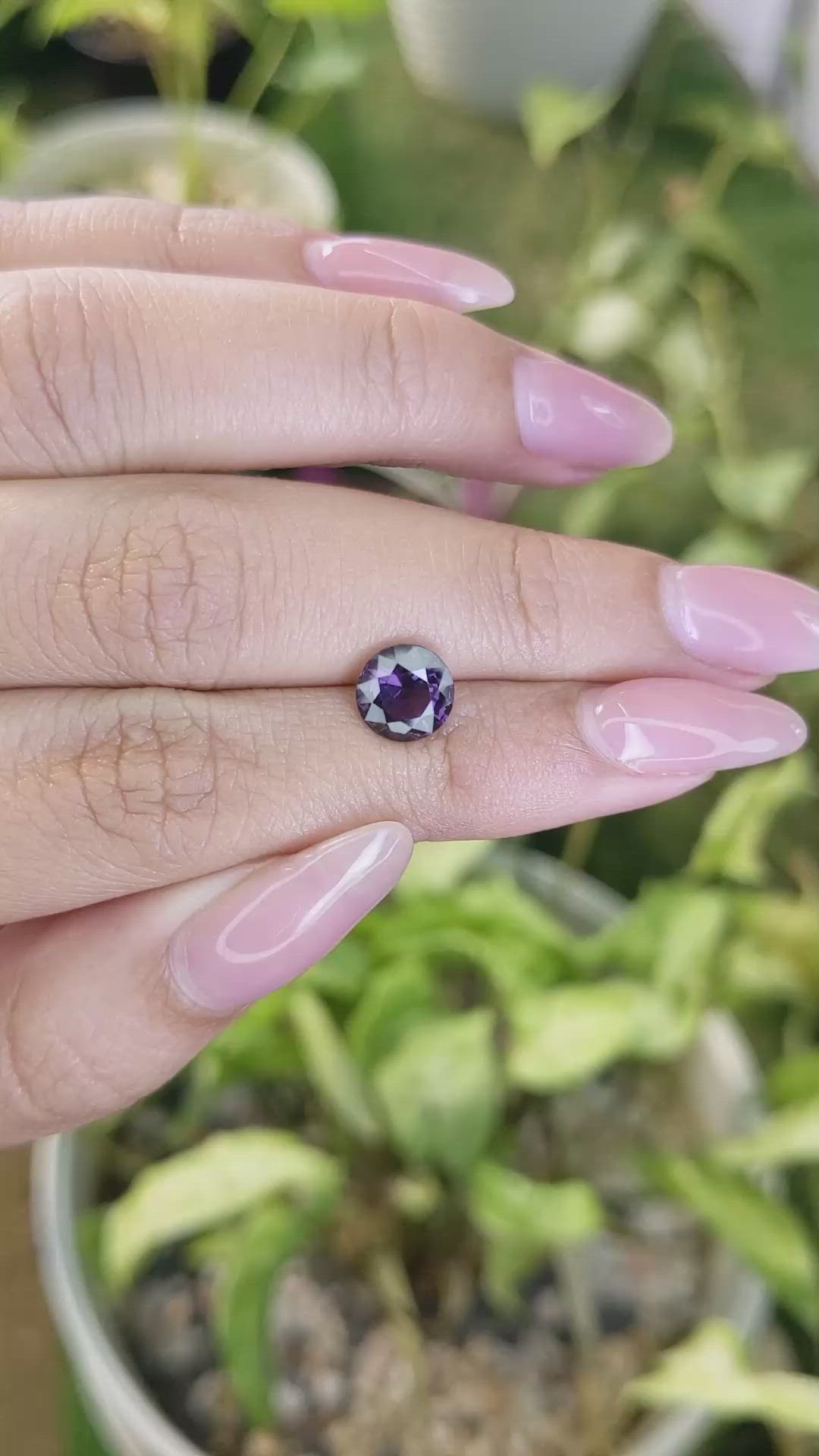 1.90 Ct. Spinel from Ceylon (Sri Lanka) Size Video