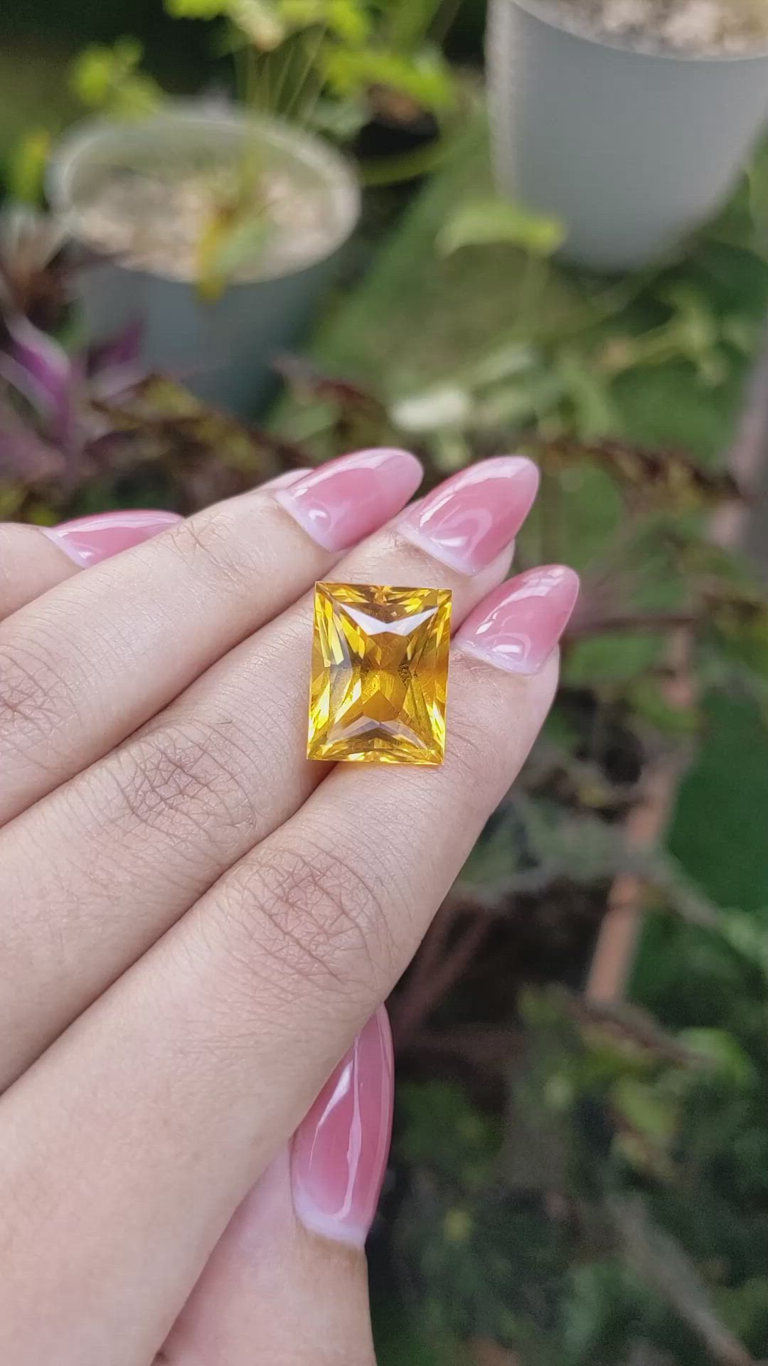 14.30 Ct. Citrine from Ceylon (Sri Lanka) Size Video