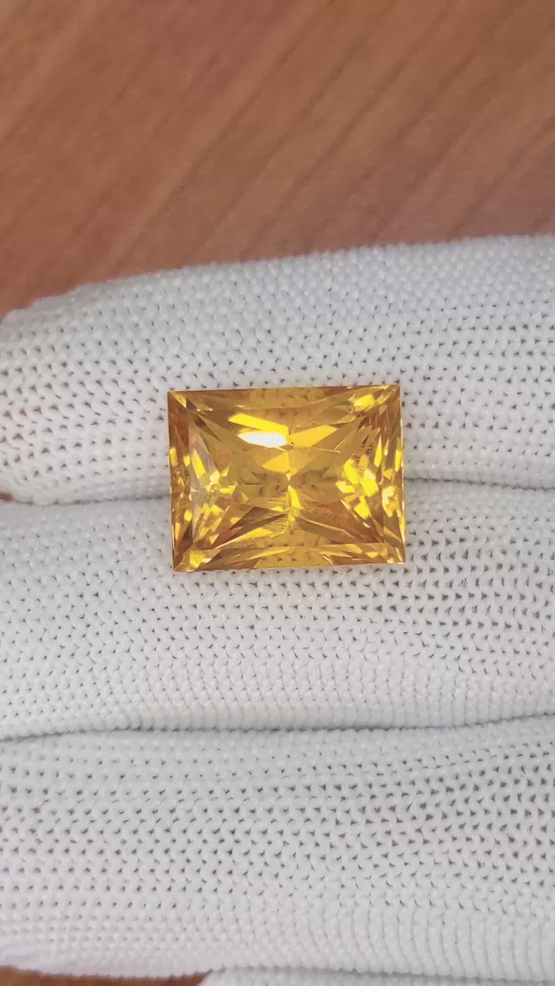 14.30 Ct. Citrine from Ceylon (Sri Lanka) Size Video