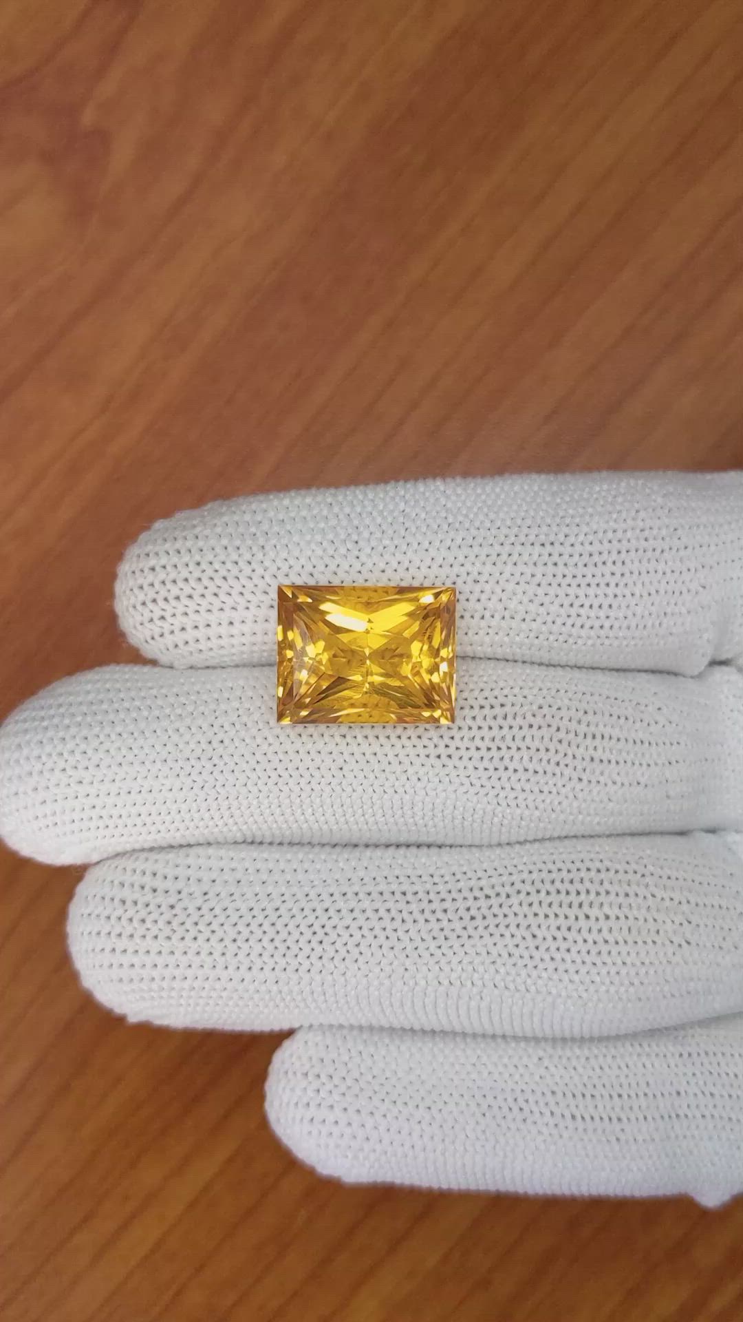 14.30 Ct. Citrine from Ceylon (Sri Lanka) Size Video