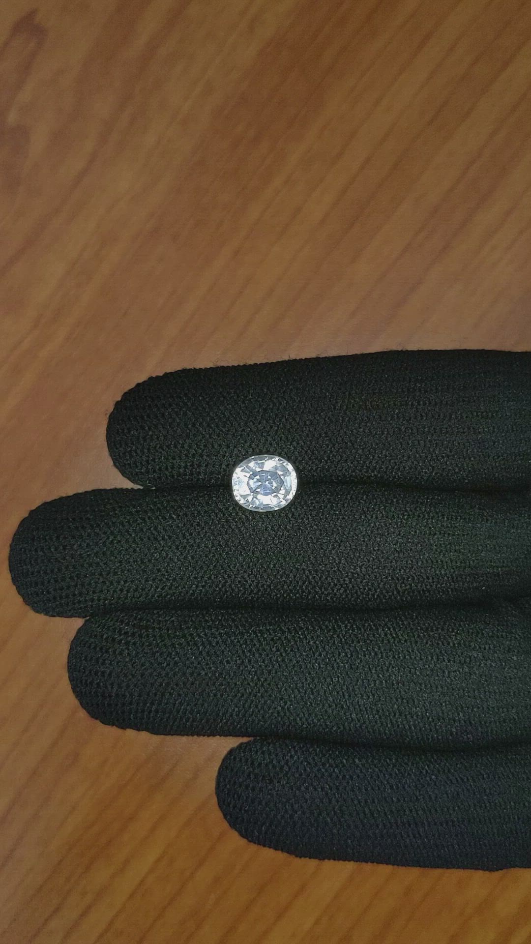 2.33 Ct. Topaz from Ceylon (Sri Lanka) Size Video