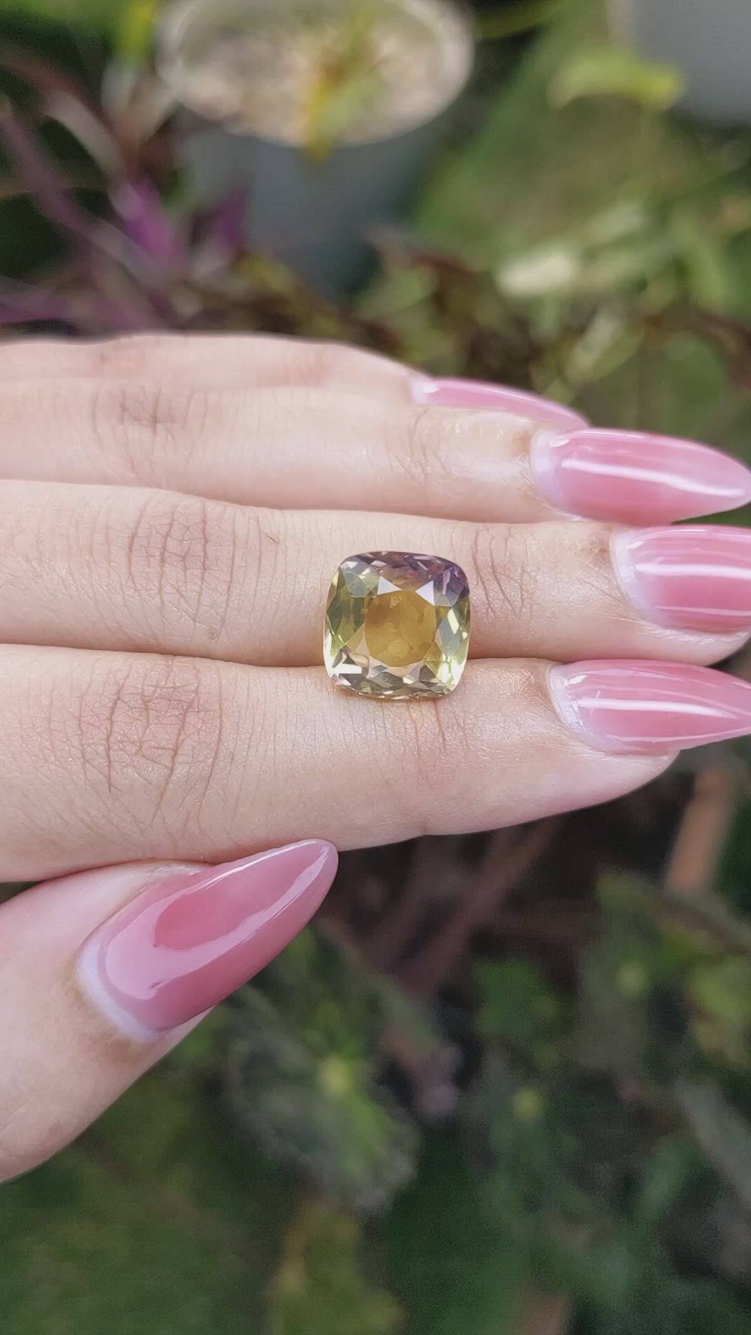 6.91 Ct. Ametrine from Ceylon (Sri Lanka) Size Video