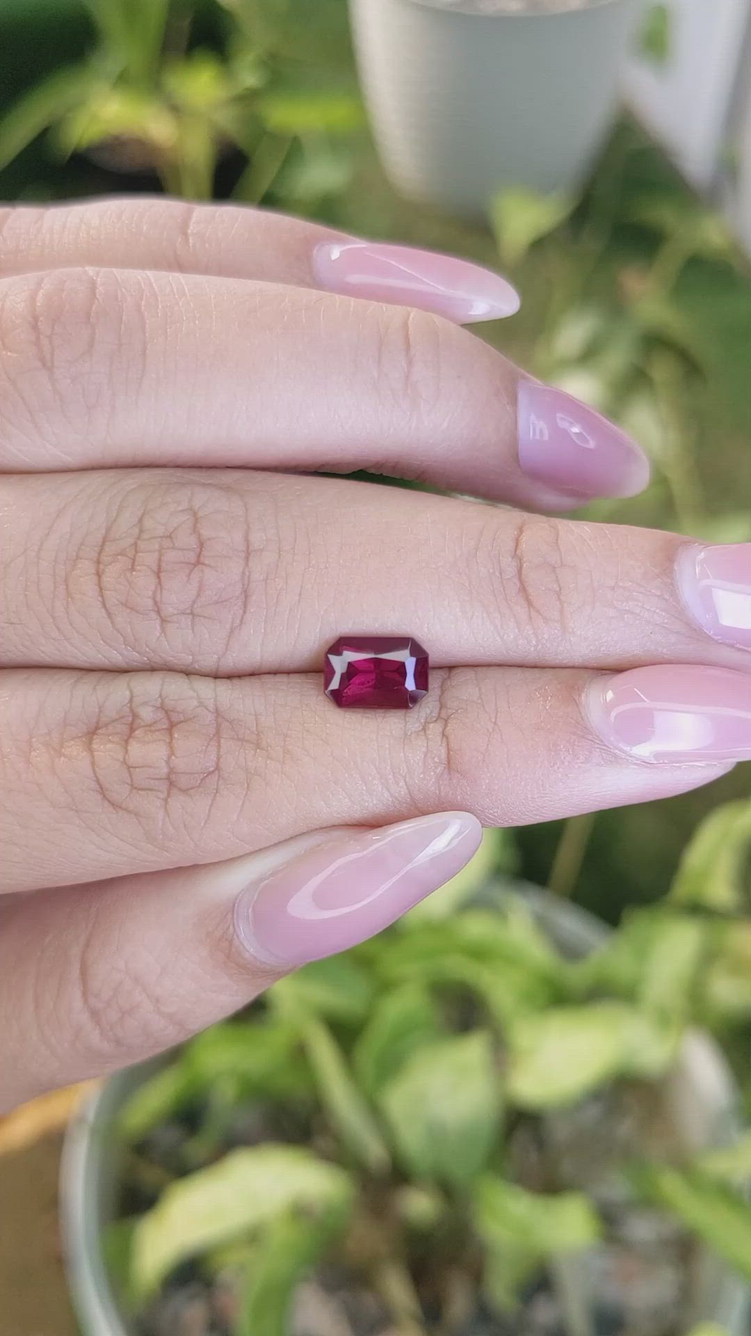 1.64 Ct. Rhodolite Garnet from Ceylon (Sri Lanka) Size Video