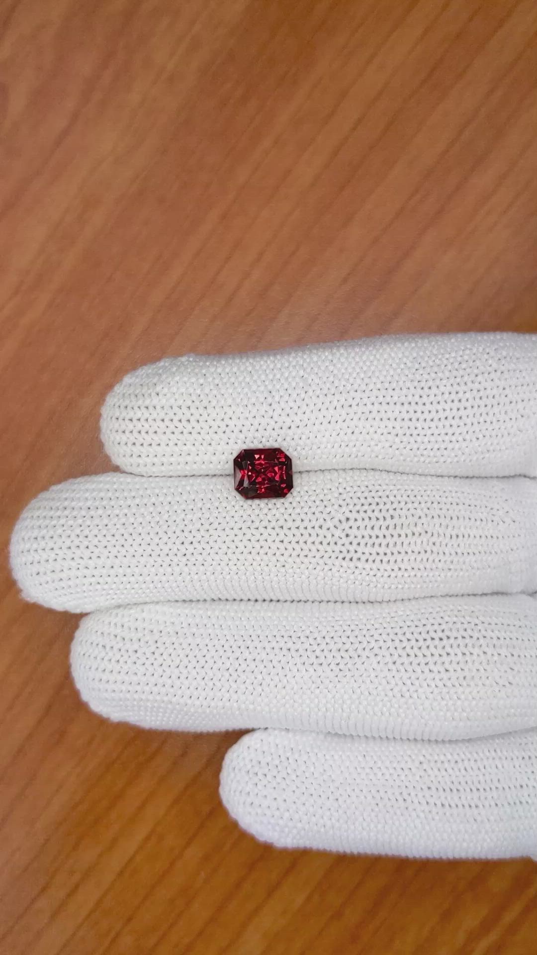 1.98 Ct. Rhodolite Garnet from Ceylon (Sri Lanka) Size Video