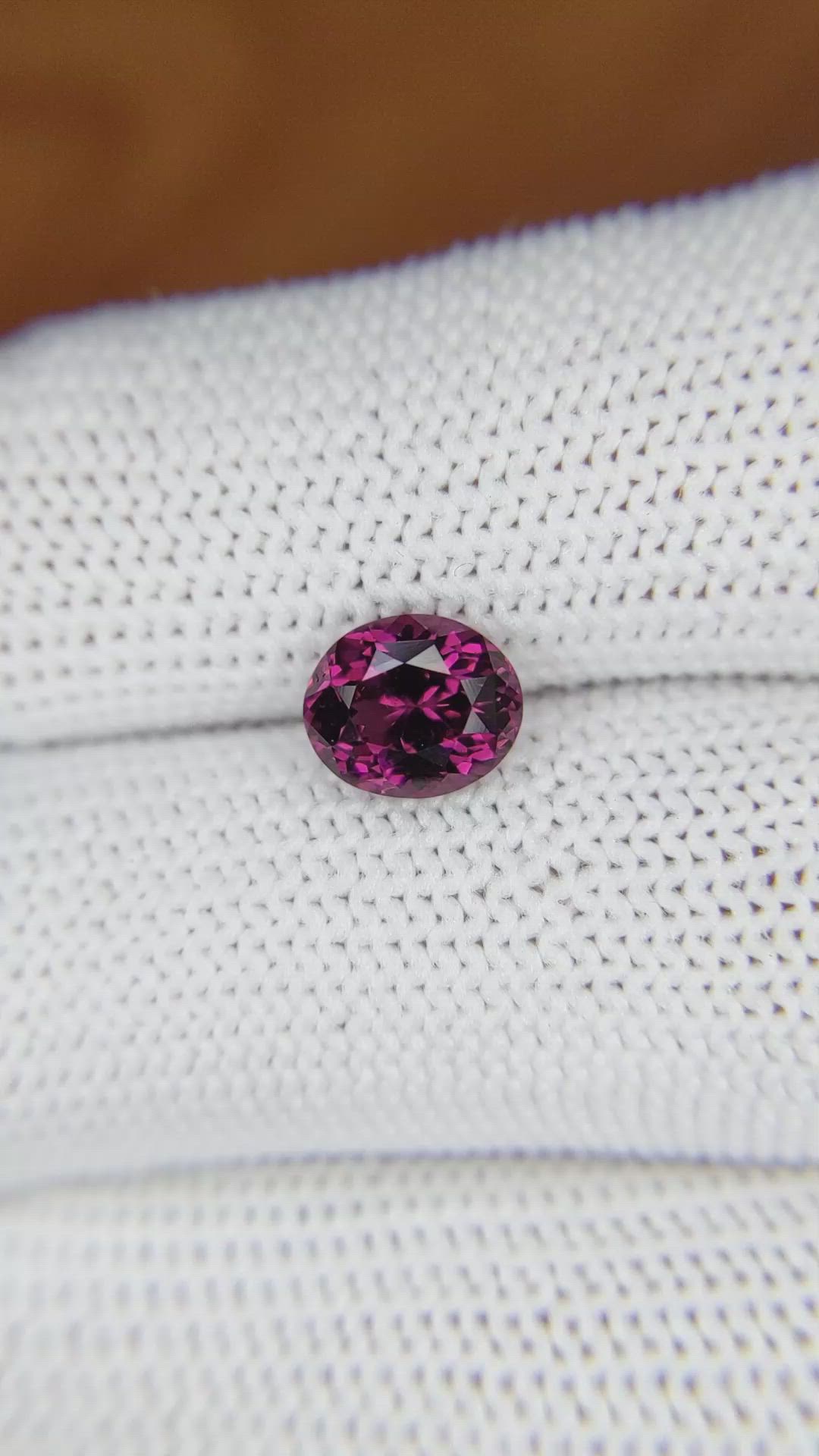 1.91 Ct. Rhodolite Garnet from Ceylon (Sri Lanka) Size Video