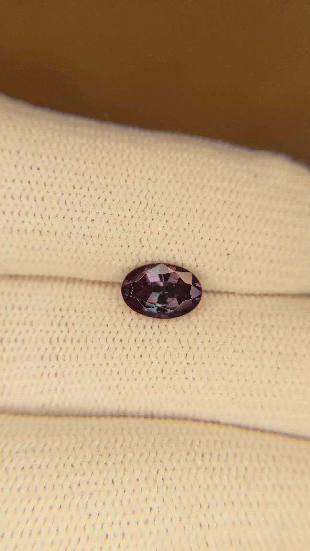 1.00 Ct. Alexandrite from Brazil Size Video