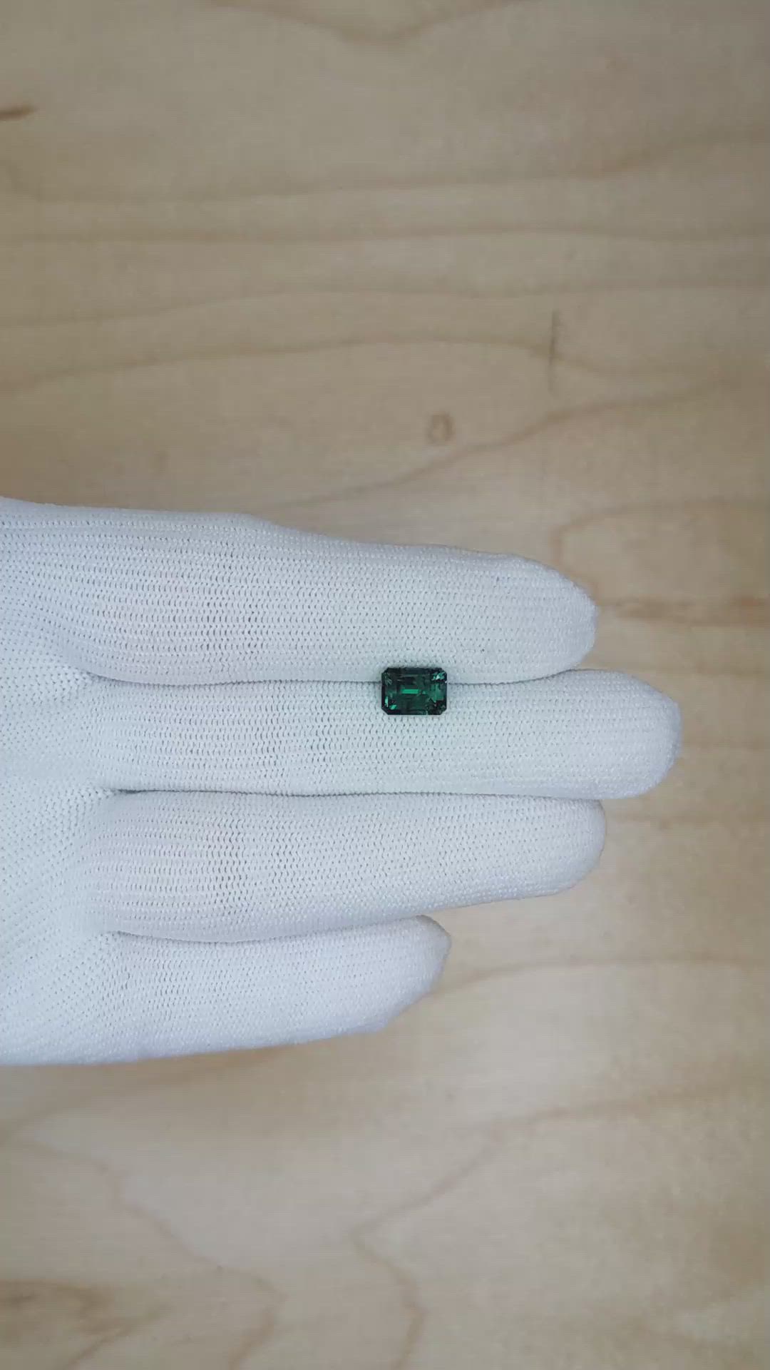 1.81 Ct. Alexandrite from Brazil Size Video