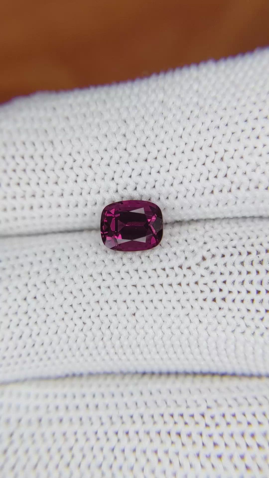 1.38 Ct. Spinel from Ceylon (Sri Lanka) Size Video