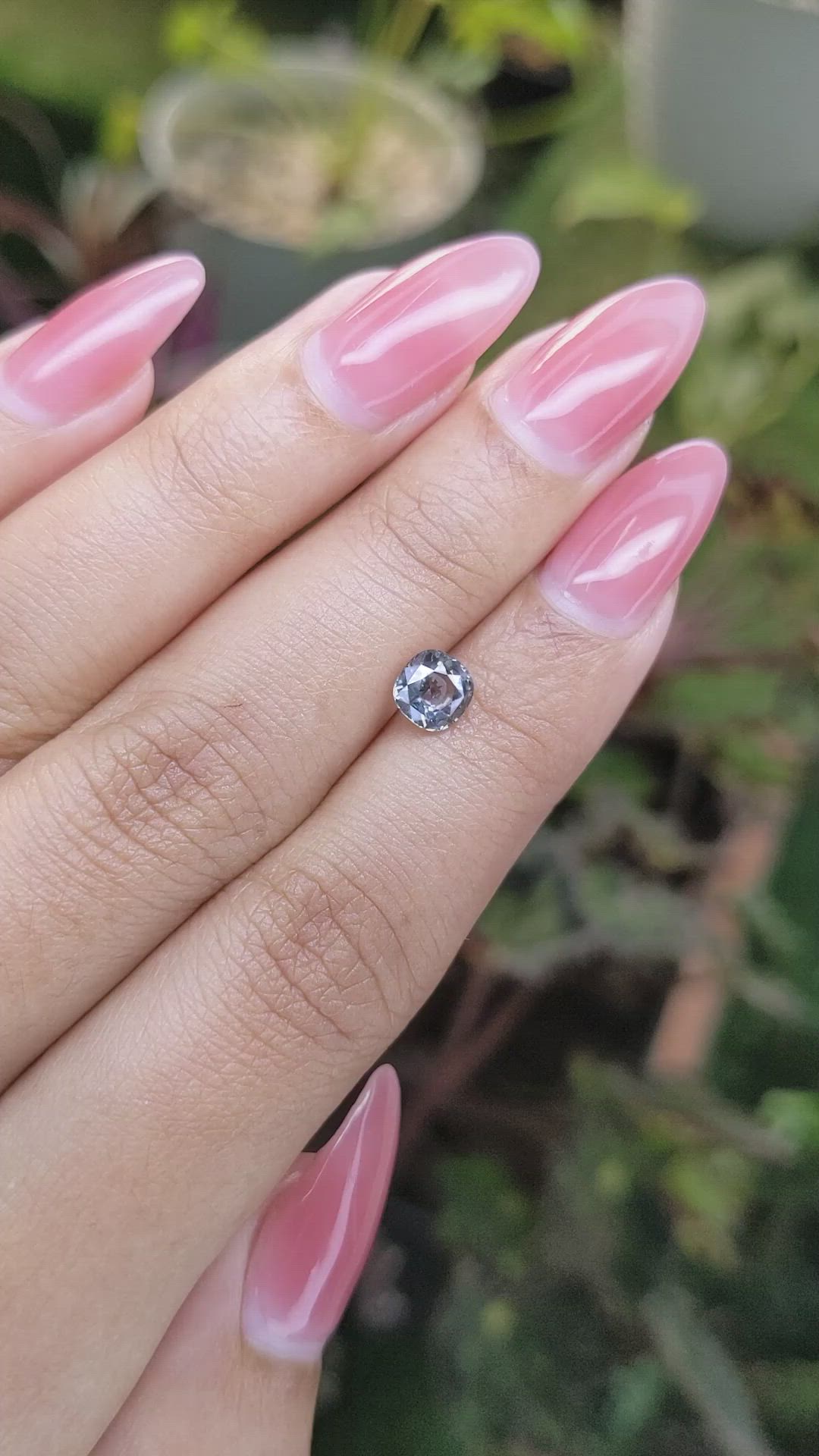 0.92 Ct. Spinel from Ceylon (Sri Lanka) Size Video