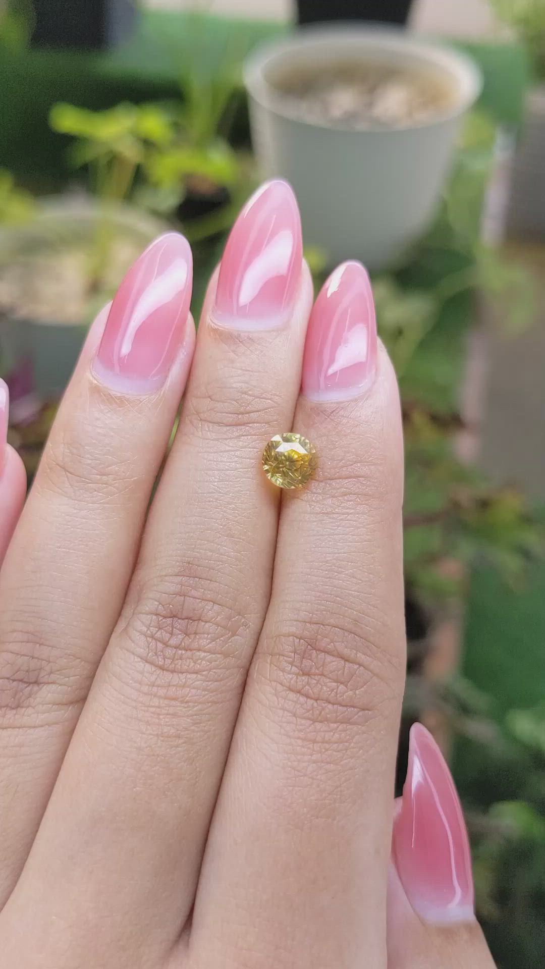 1.88 Ct. Zircon from Ceylon (Sri Lanka) Size Video