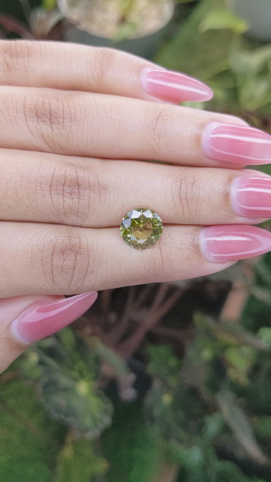 3.25 Ct. Chrysoberyl from Ceylon (Sri Lanka) Size Video