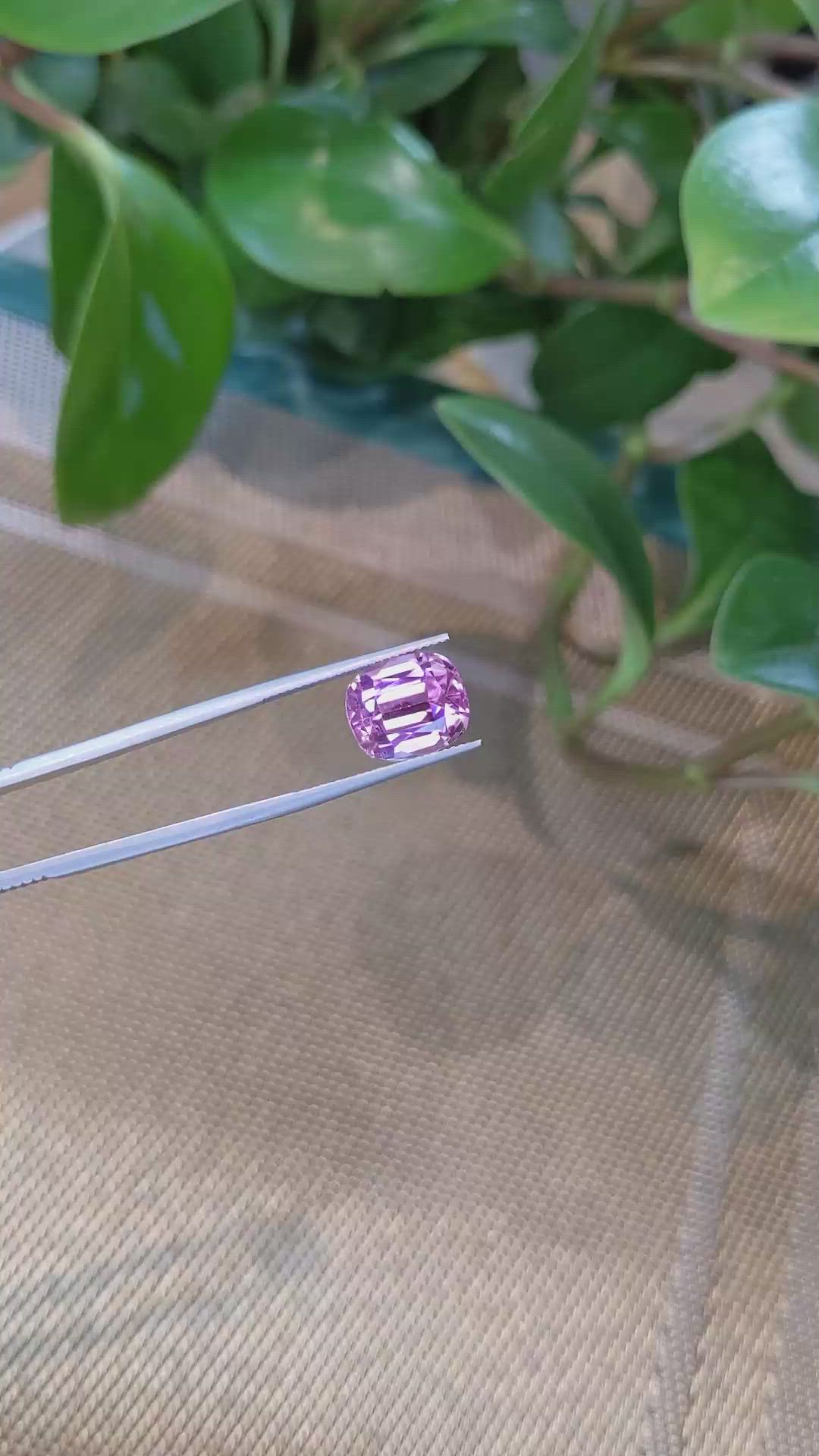 9.34 Ct. Kunzite from Afghanistan Size Video