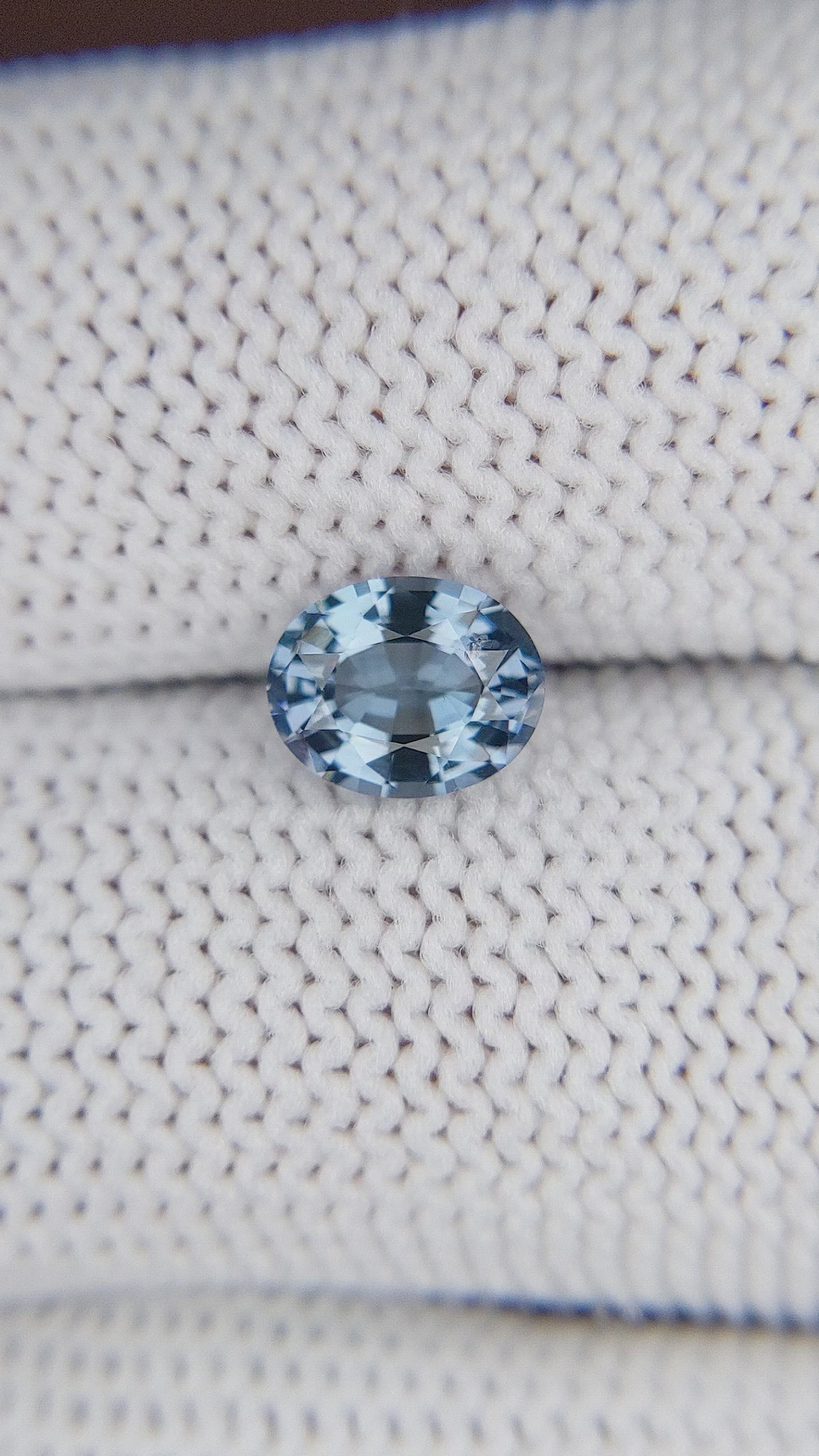 1.18 Ct. Spinel from Ceylon (Sri Lanka) Size Video