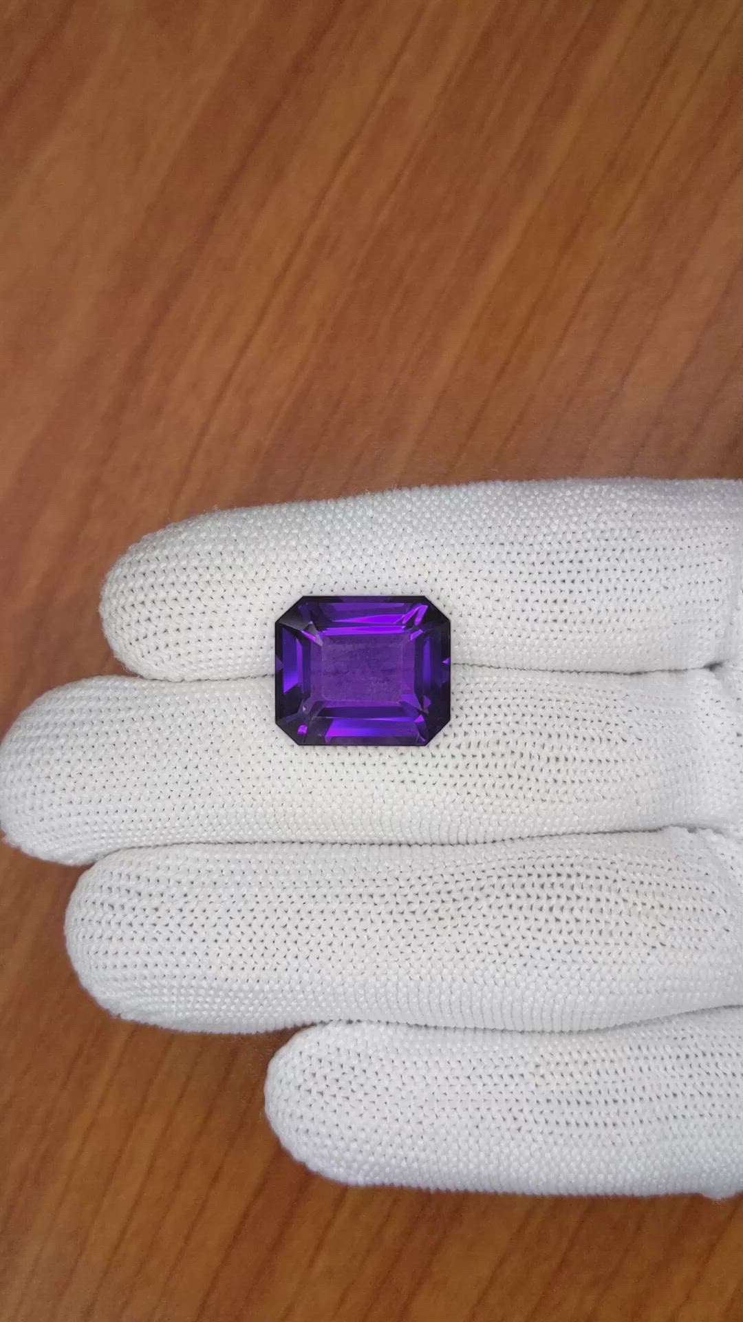 13.84 Ct. Amethyst from Ceylon (Sri Lanka) Size Video