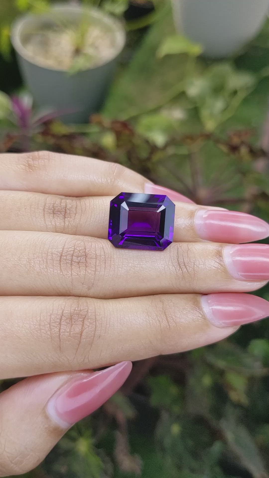 13.84 Ct. Amethyst from Ceylon (Sri Lanka) Size Video