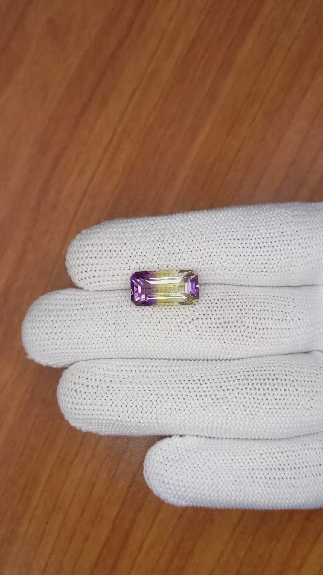 5.19 Ct. Ametrine from Ceylon (Sri Lanka) Size Video