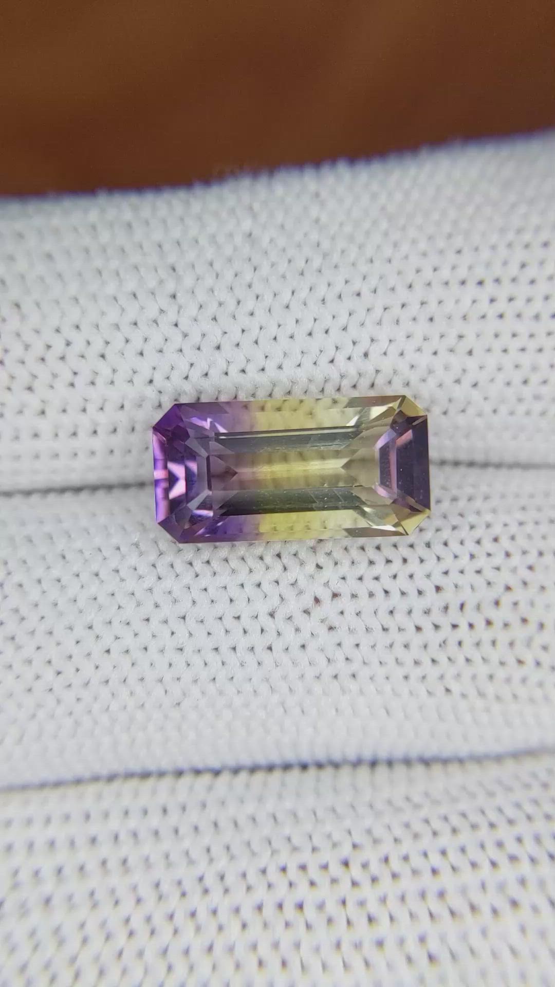 5.19 Ct. Ametrine from Ceylon (Sri Lanka) Size Video