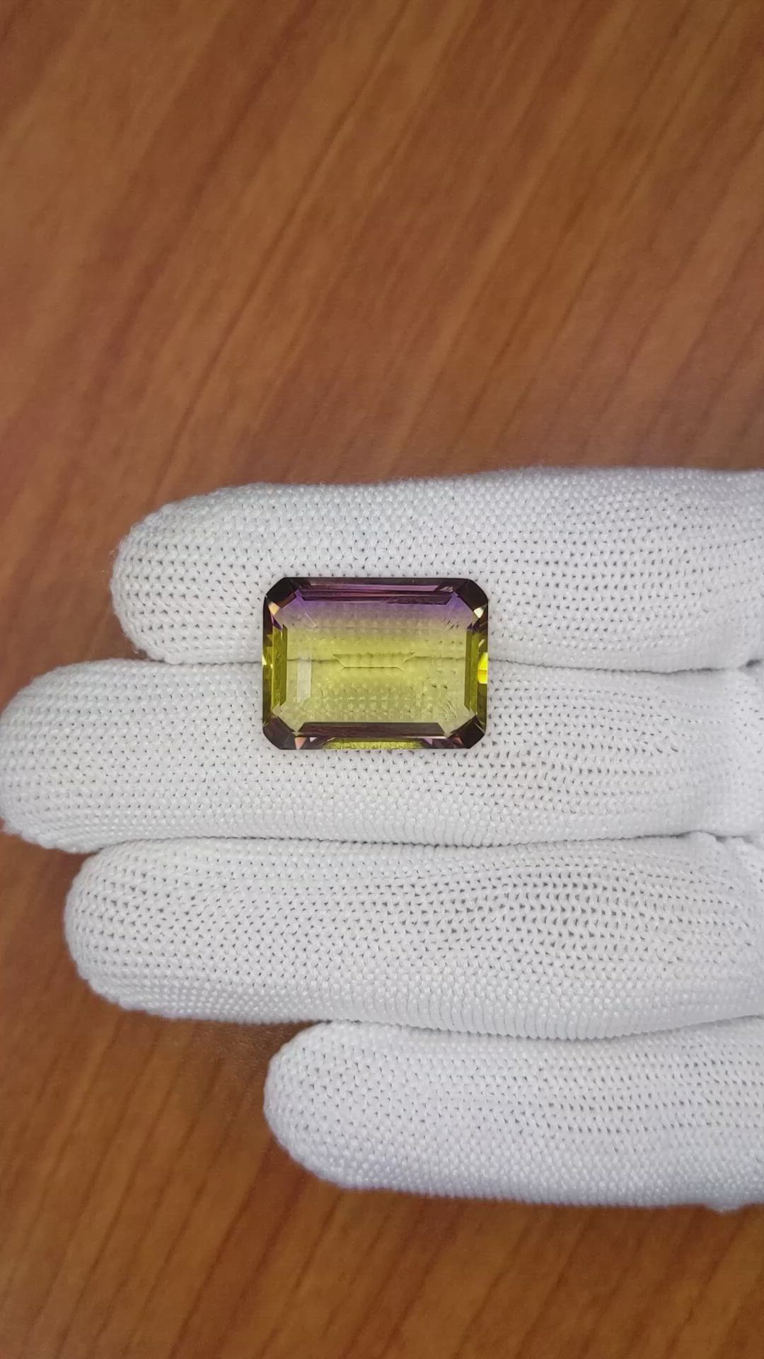 16.57 Ct. Ametrine from Ceylon (Sri Lanka) Size Video