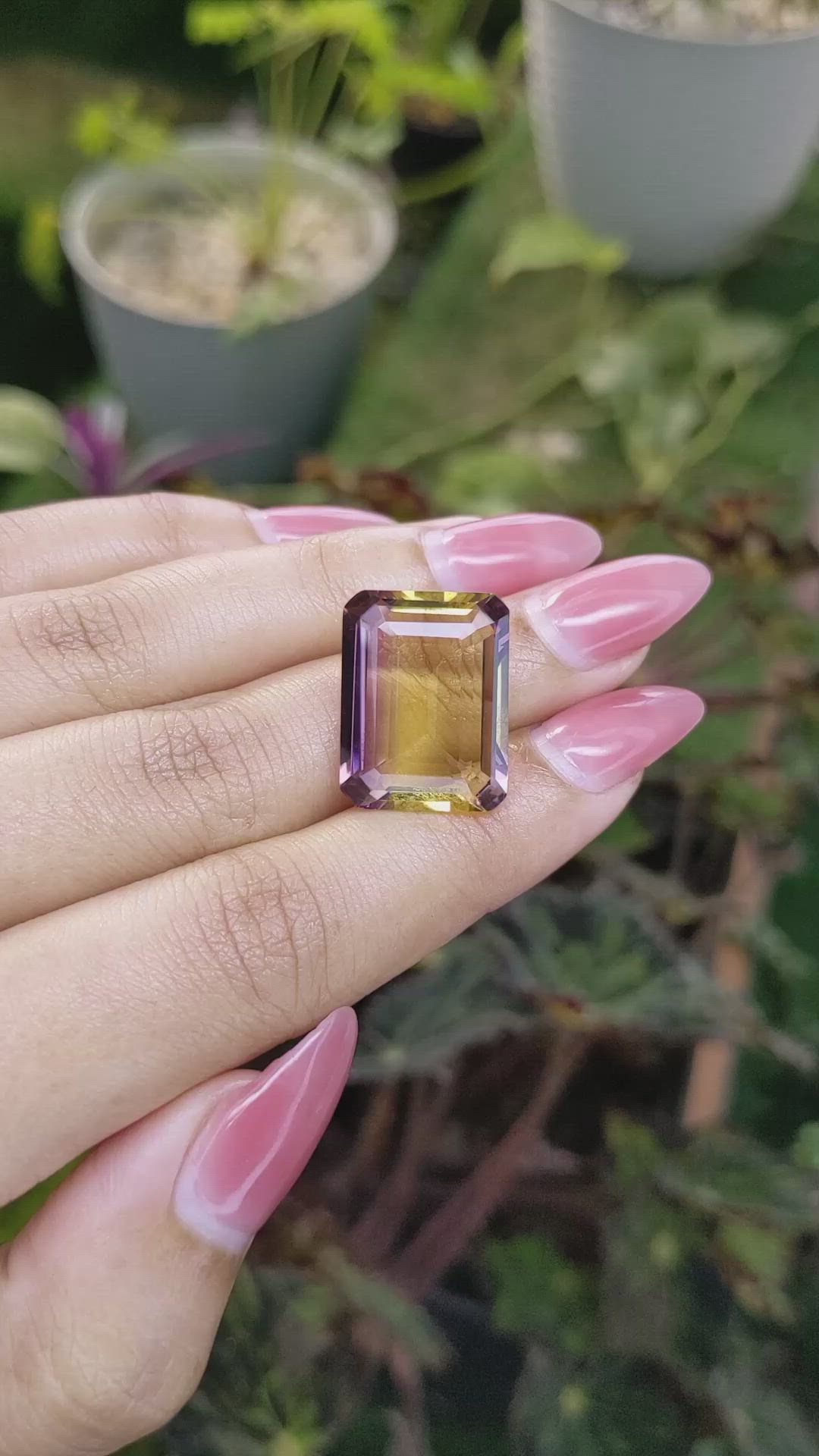 16.57 Ct. Ametrine from Ceylon (Sri Lanka) Size Video