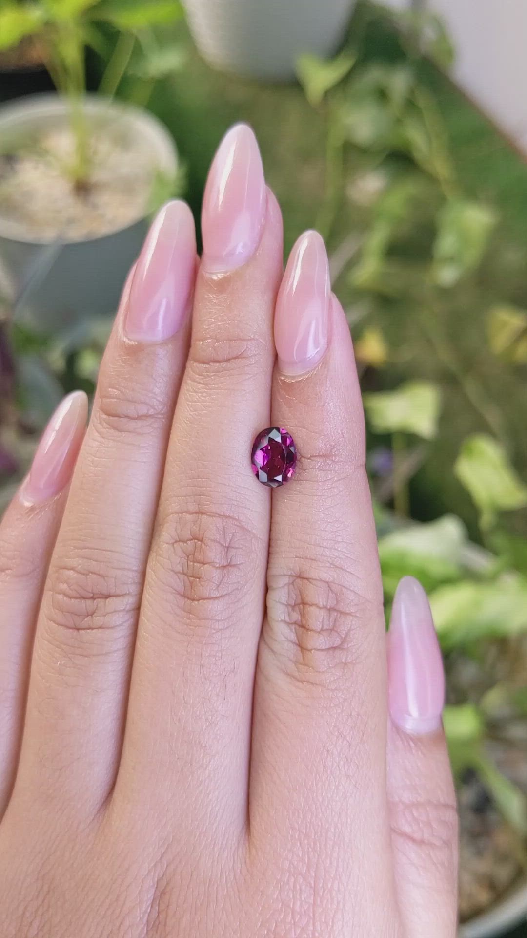 1.34 Ct. Rhodolite Garnet from Ceylon (Sri Lanka) Size Video