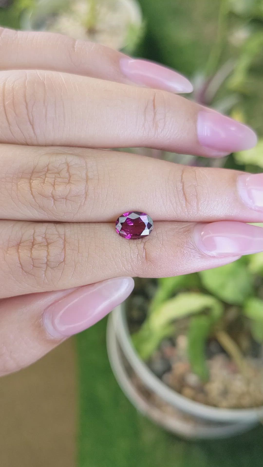 1.34 Ct. Rhodolite Garnet from Ceylon (Sri Lanka) Size Video