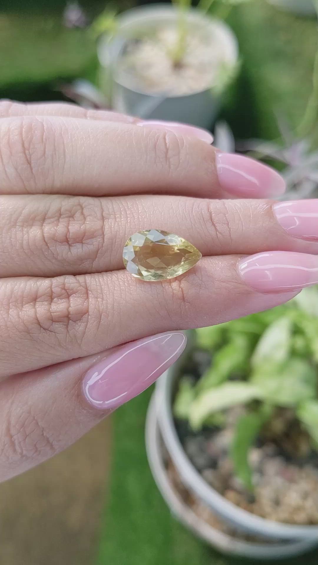 4.53 Ct. White Opal from Russia Size Video