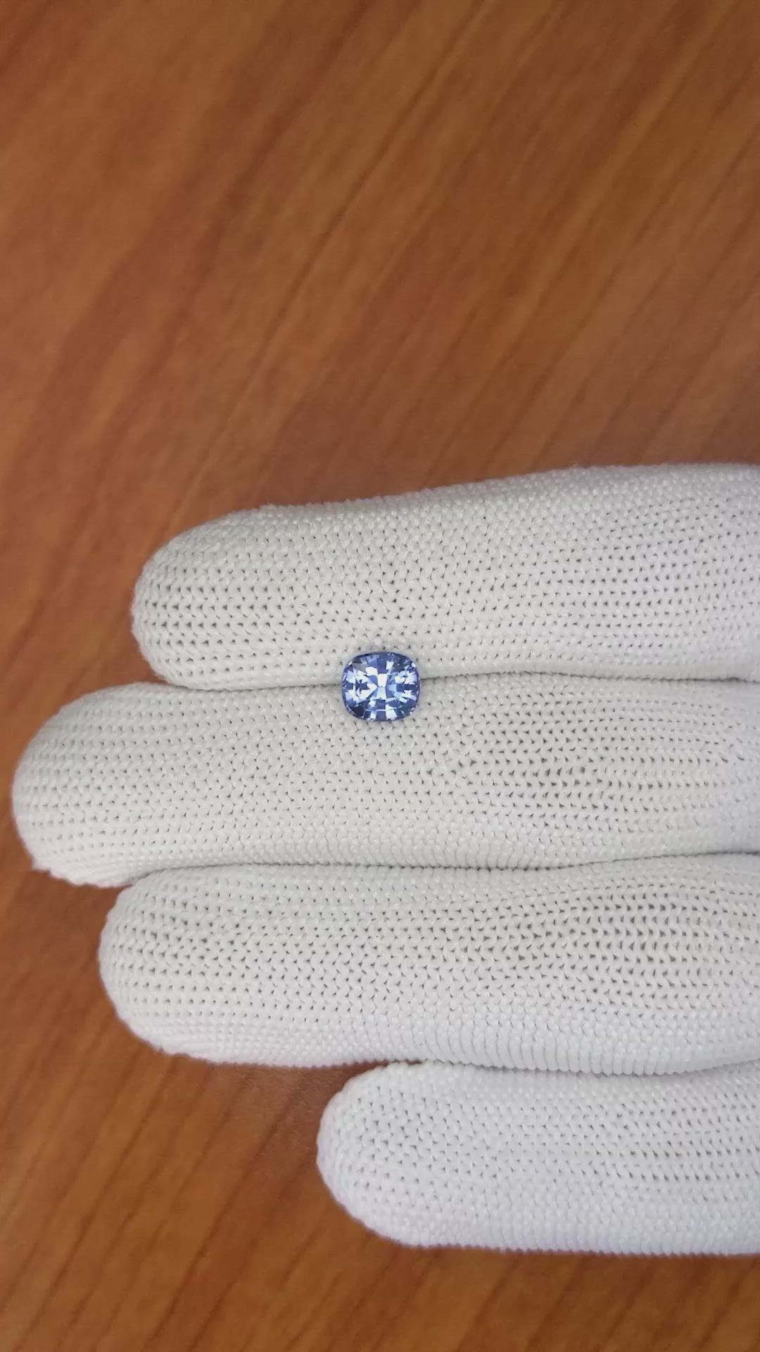 1.35 Ct. White Opal from Ceylon (Sri Lanka) Size Video