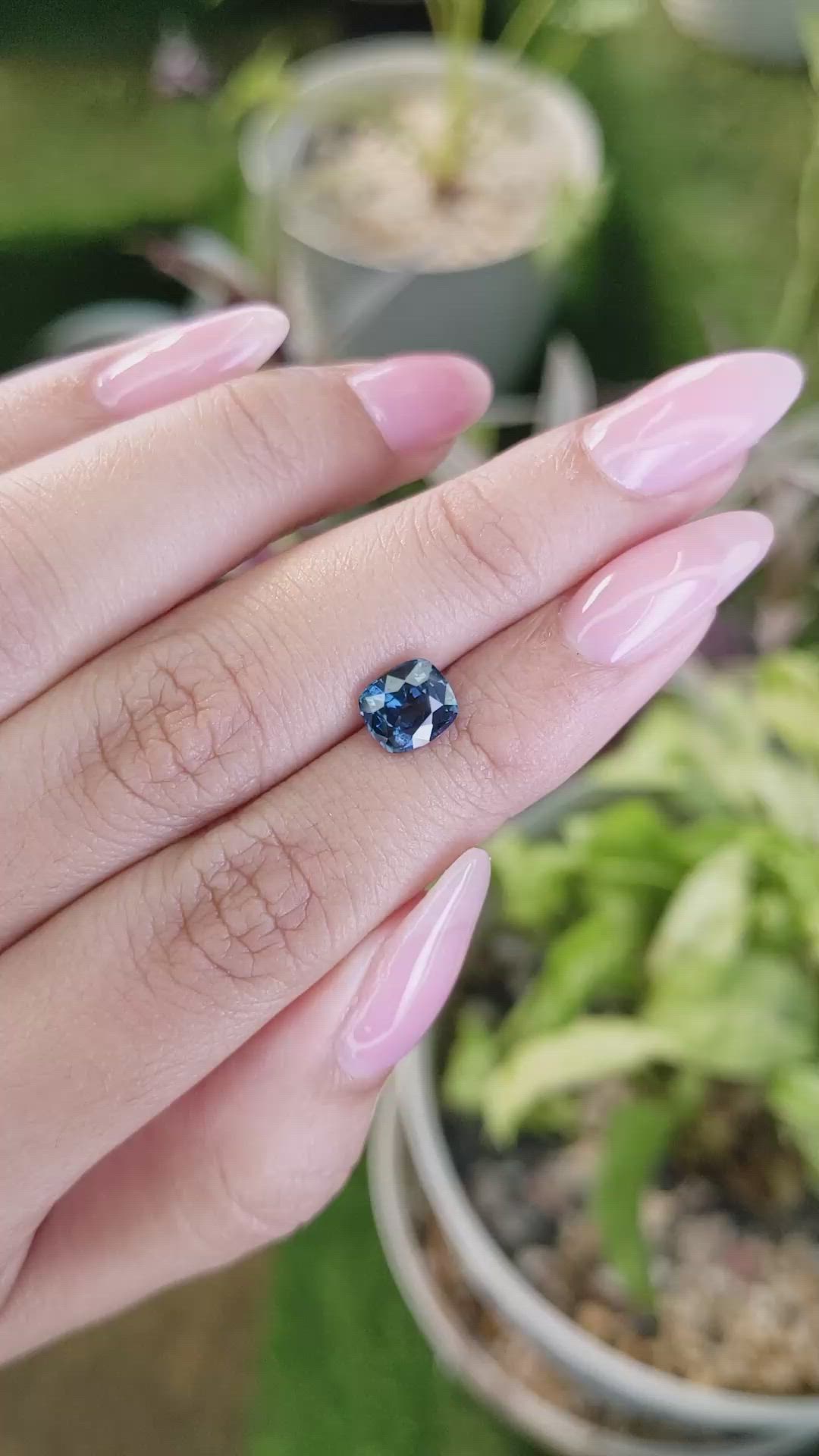 1.63 Ct. Spinel from Ceylon (Sri Lanka) Size Video