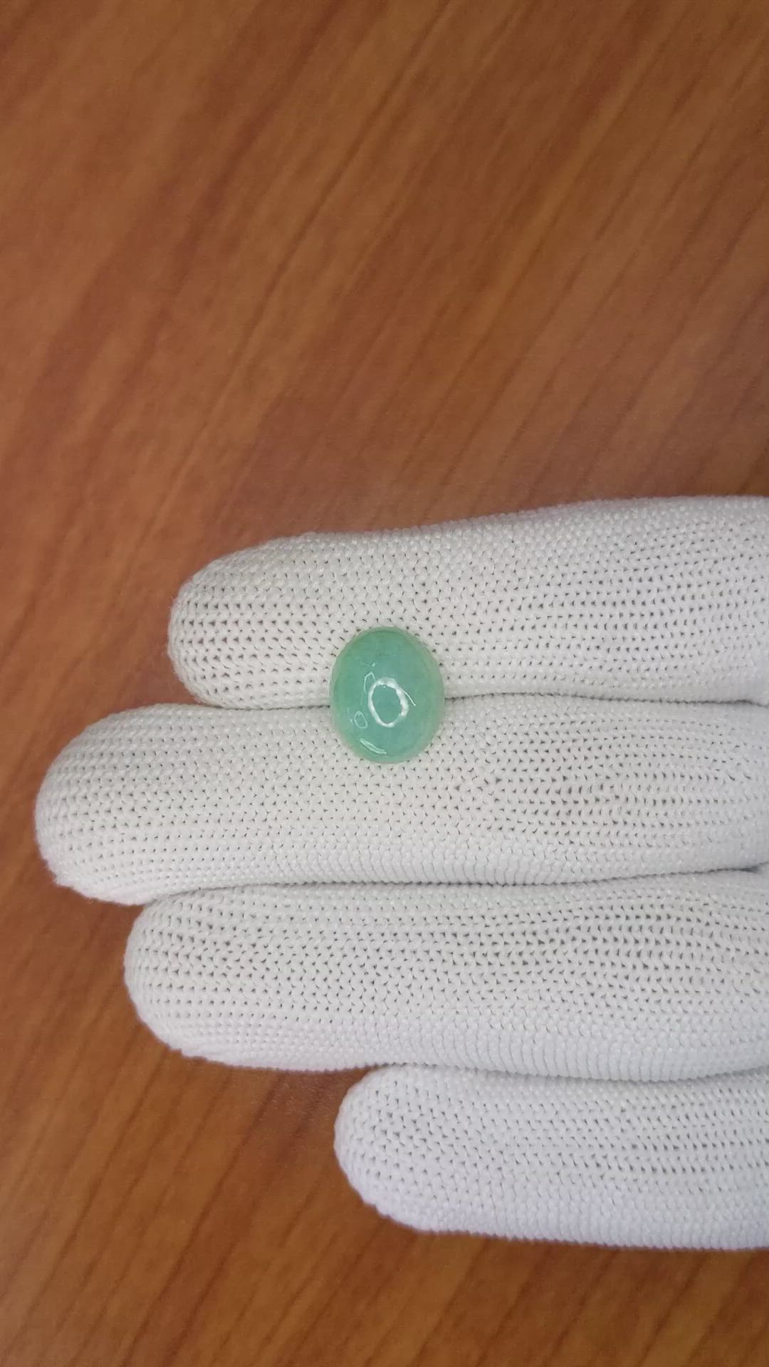 4.30 Ct. Cabochon White Opal from Burma (Myanmar) Size Video