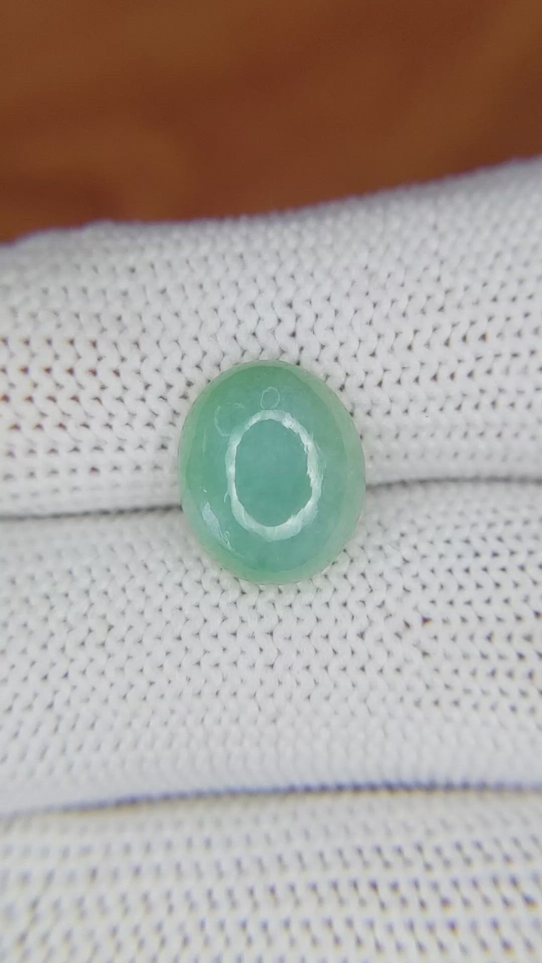 4.30 Ct. Cabochon White Opal from Burma (Myanmar) Size Video