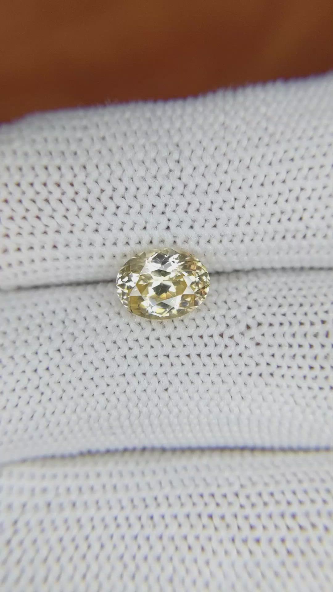 2.32 Ct. Zircon from Ceylon (Sri Lanka) Size Video