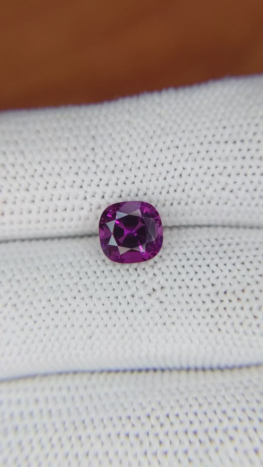 2.02 Ct. Spinel from Ceylon (Sri Lanka) Size Video