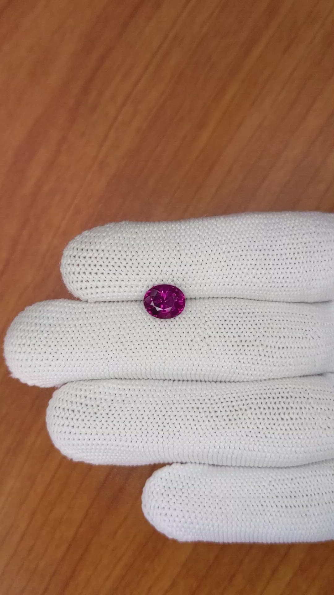 1.79 Ct. Spinel from Ceylon (Sri Lanka) Size Video