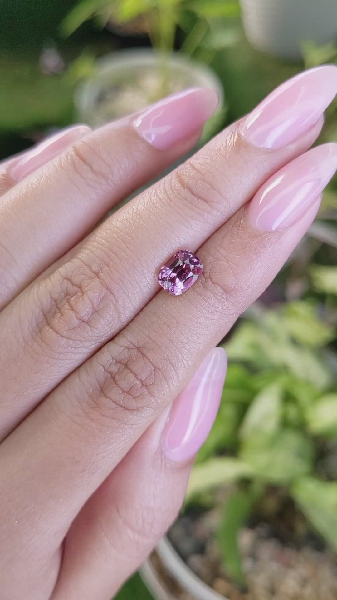 1.41 Ct. Spinel from Ceylon (Sri Lanka) Size Video