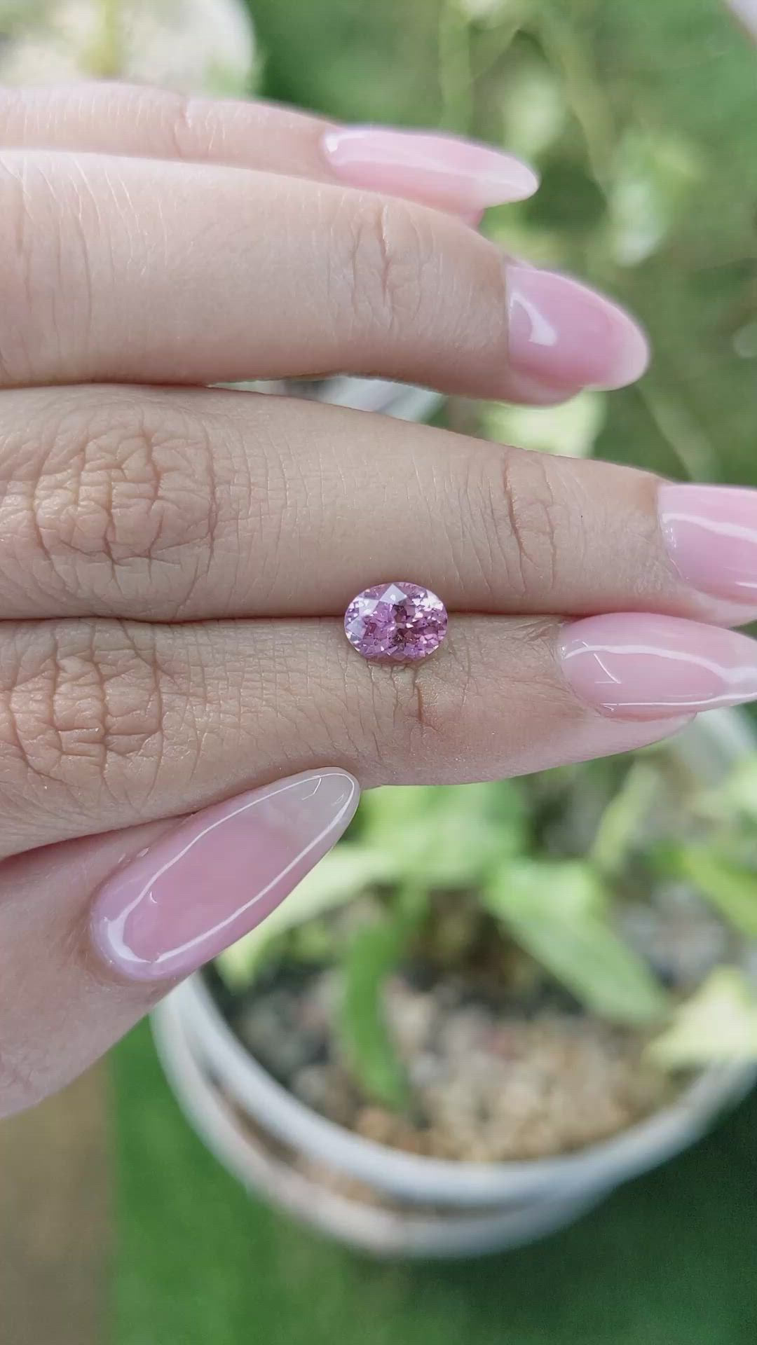 1.16 Ct. Spinel from Ceylon (Sri Lanka) Size Video