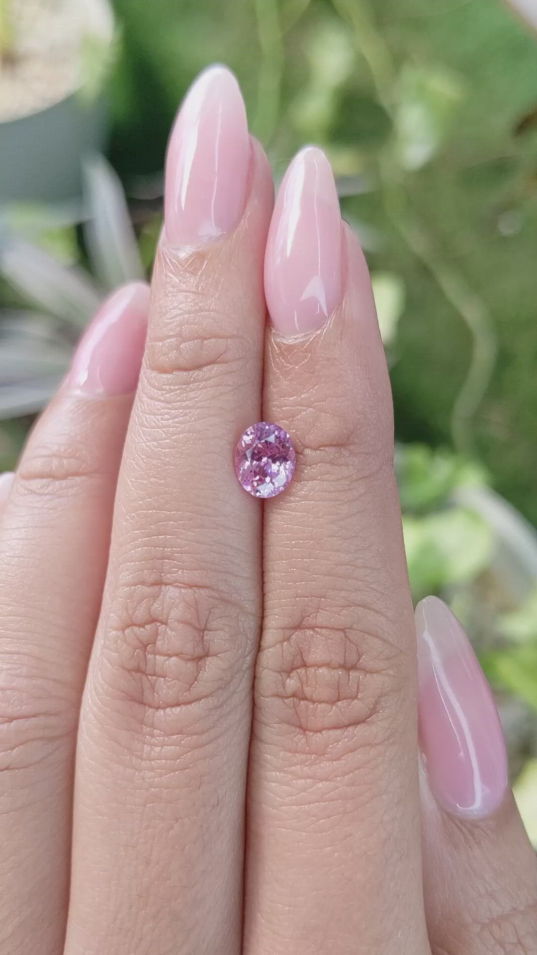 1.16 Ct. Spinel from Ceylon (Sri Lanka) Size Video