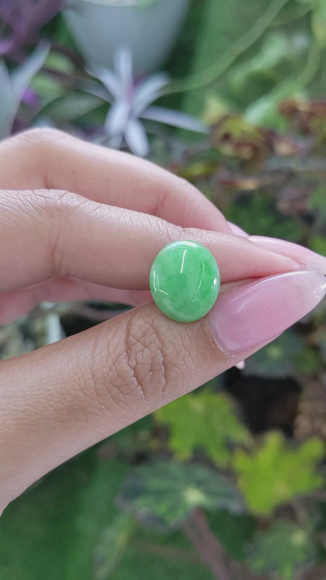 5.45 Ct. Cabochon White Opal from Burma (Myanmar) Size Video